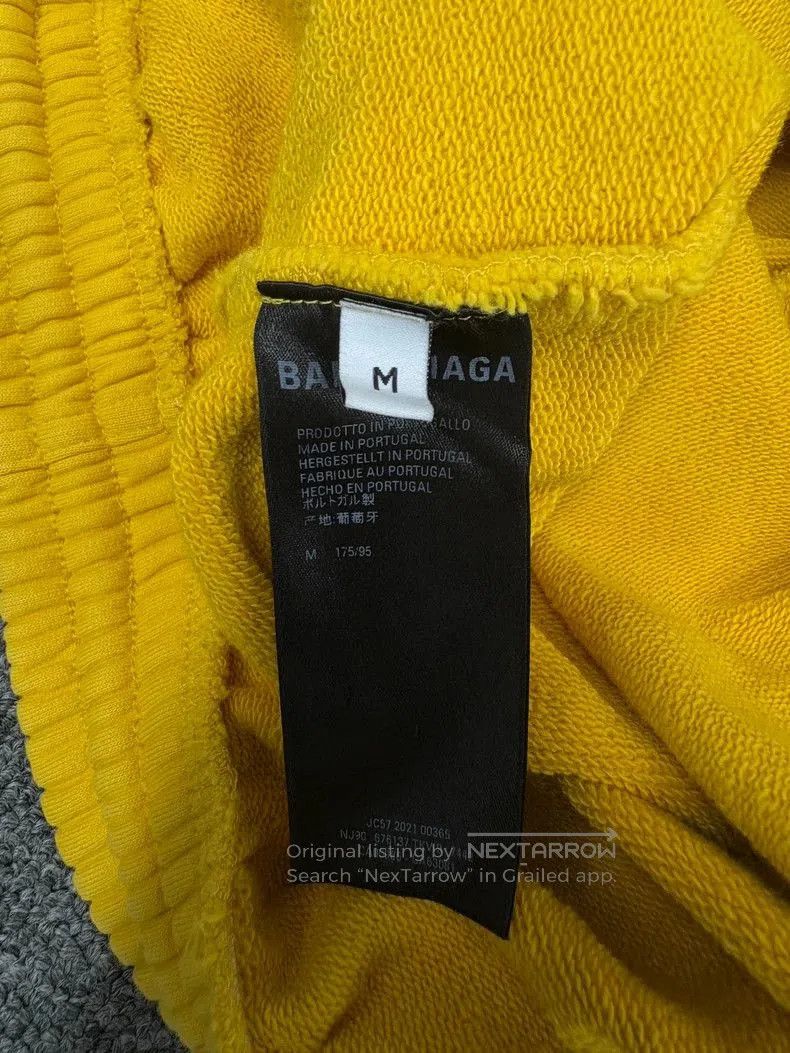 Balenciaga Balenciaga Yellow Embroidered Coke Shorts. Size US 38 / EU 54 - 5 Thumbnail