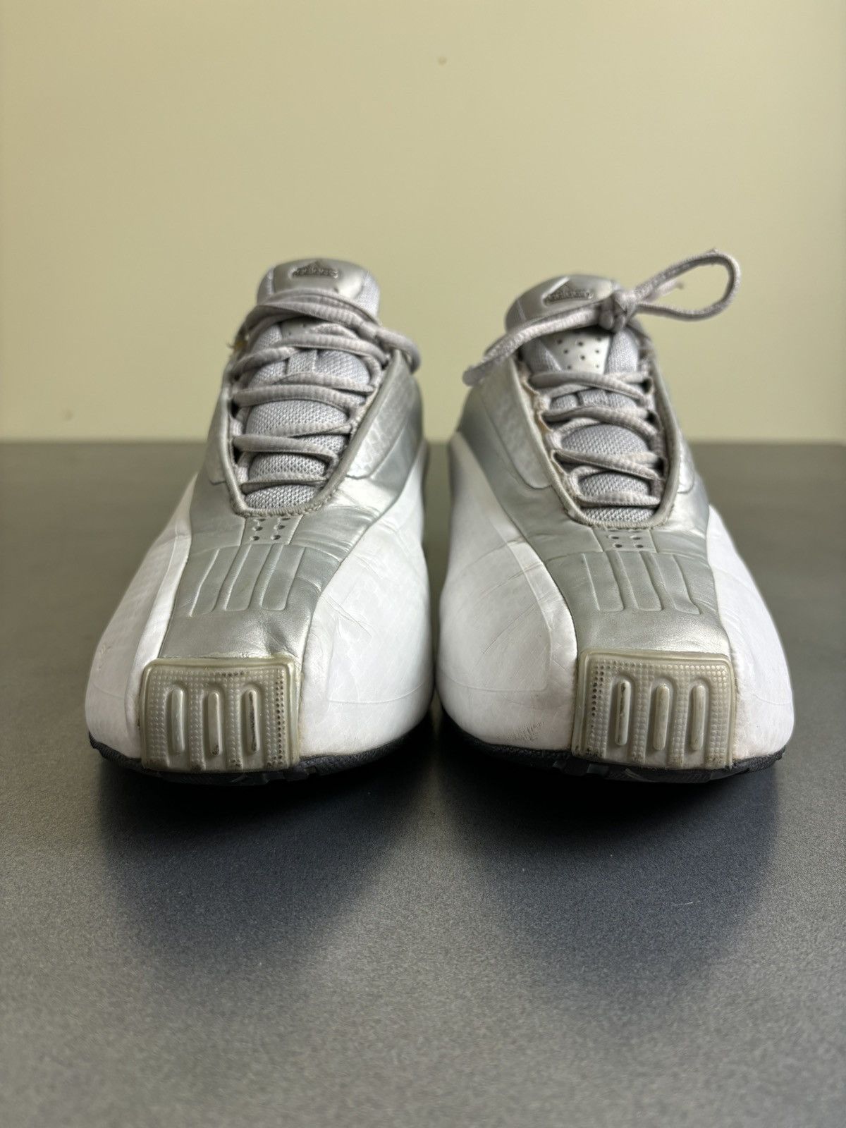 Adidas × Vintage 2000s Adidas SL Hoops OG Vintage Basketball Running 2001 1 2 Size US 7.5 / IT 37.5 - 4 Thumbnail