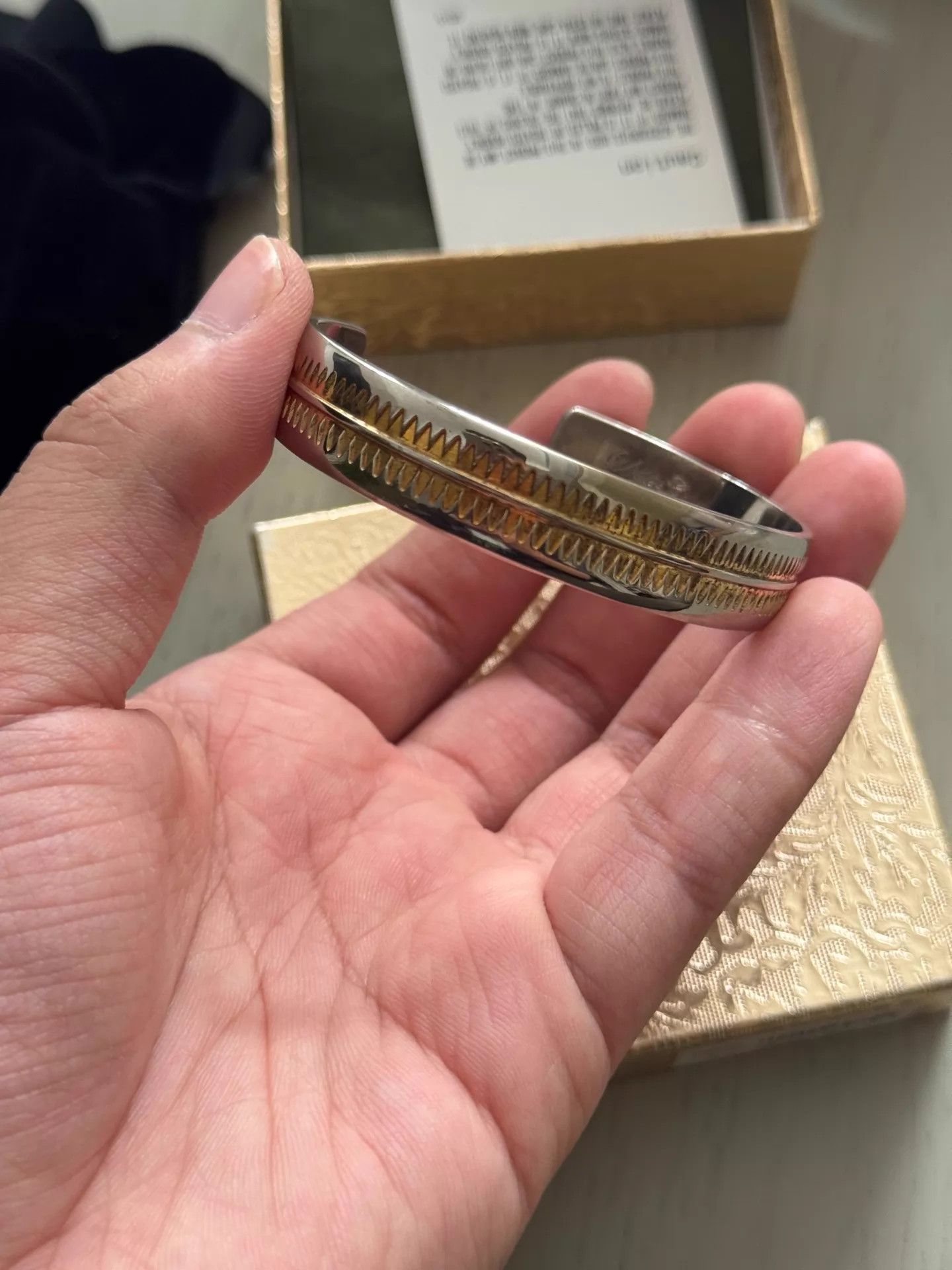 Undercover Undercover Classic Sawtooth Bracelet w/ Box & Dust Bag Size ONE SIZE - 1 Thumbnail
