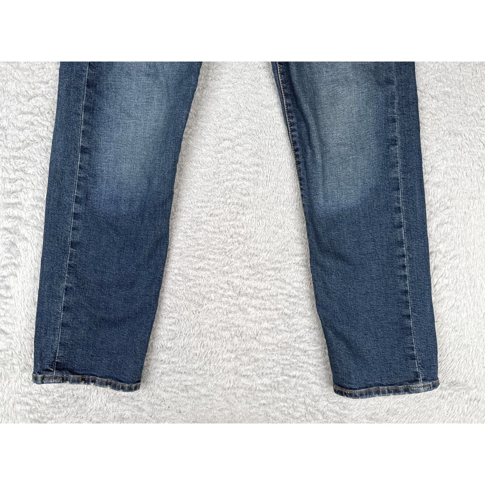Levi's Levi's Jeans Wedgie Straight Womens 28x28 Blue High Rise Button Fly Stretch Denim Size 28" / US 6 / IT 42 - 2 Thumbnail