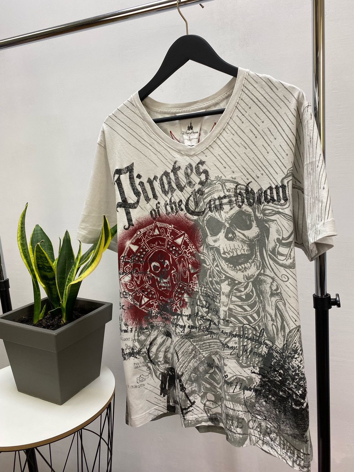 Disney × Vintage Pirates of the Caribbean t shirt Movie Disney Rare Vintage Size US M / EU 48-50 / 2 - 2 Thumbnail