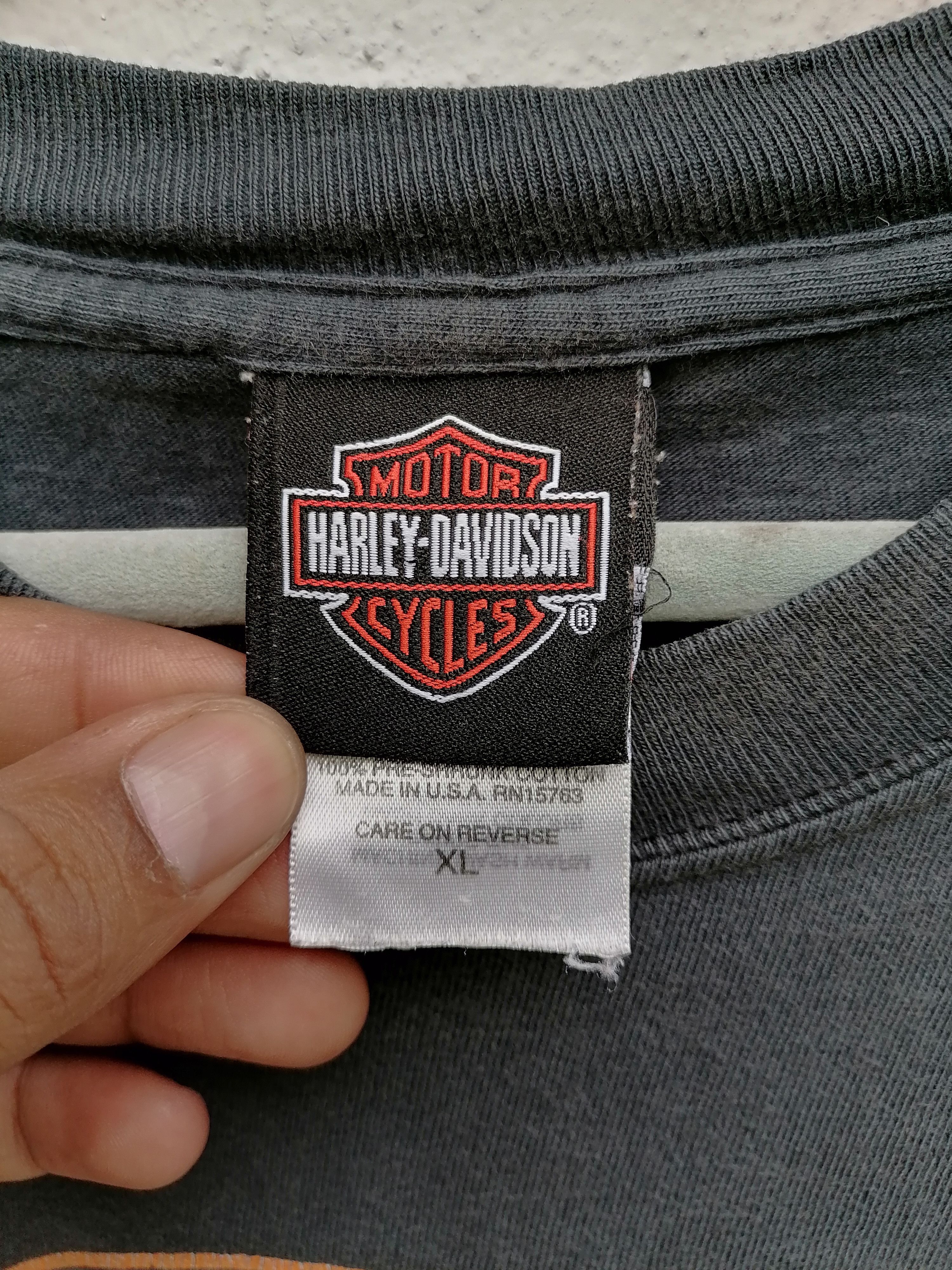 Harley Davidson × Vintage Vintage Harley Davidson Sexy Girl Plug Sun Faded T-shirt Size US XL / EU 56 / 4 - 5 Thumbnail