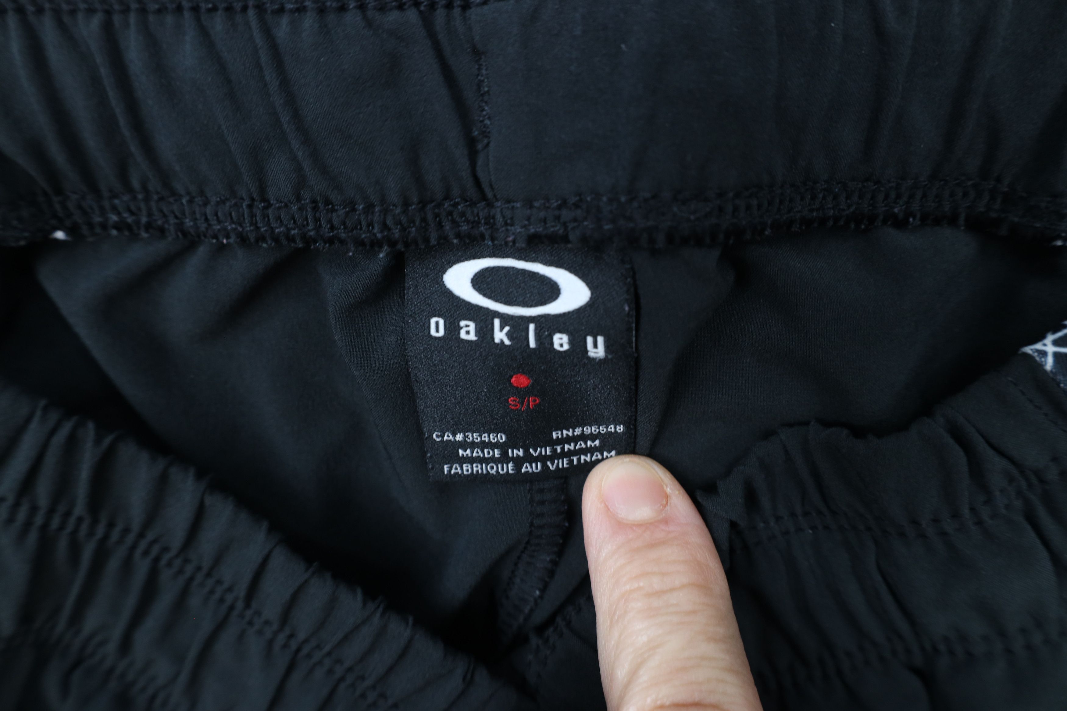 Oakley Vintage Oakley Geometric Tapered Leg Stretch Pants Black Size US 30 / EU 46 - 7 Thumbnail