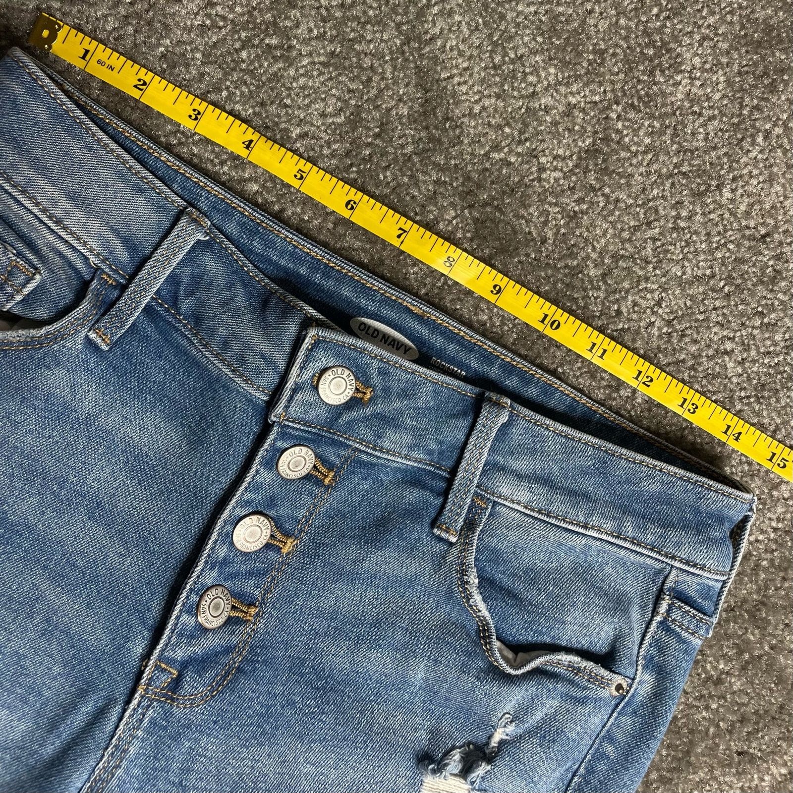 Old Navy NWOT Old Navy Rockstar Super Skinny Jeans Size 28" / US 6 / IT 42 - 8 Thumbnail
