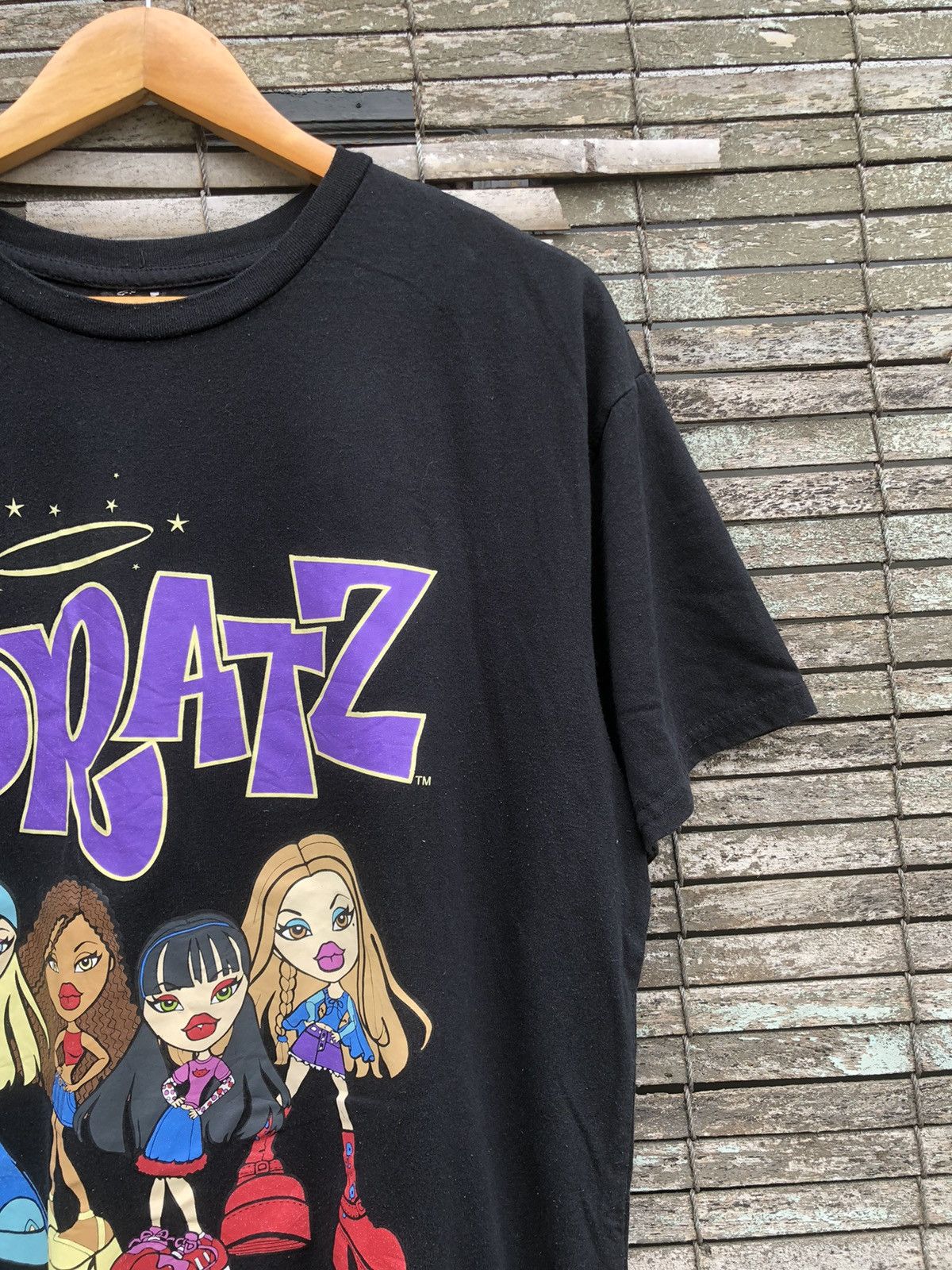 Anime BRATZ Doll Rock Angelz Anime Crop Top Tee Size US XL / EU 56 / 4 - 6 Thumbnail