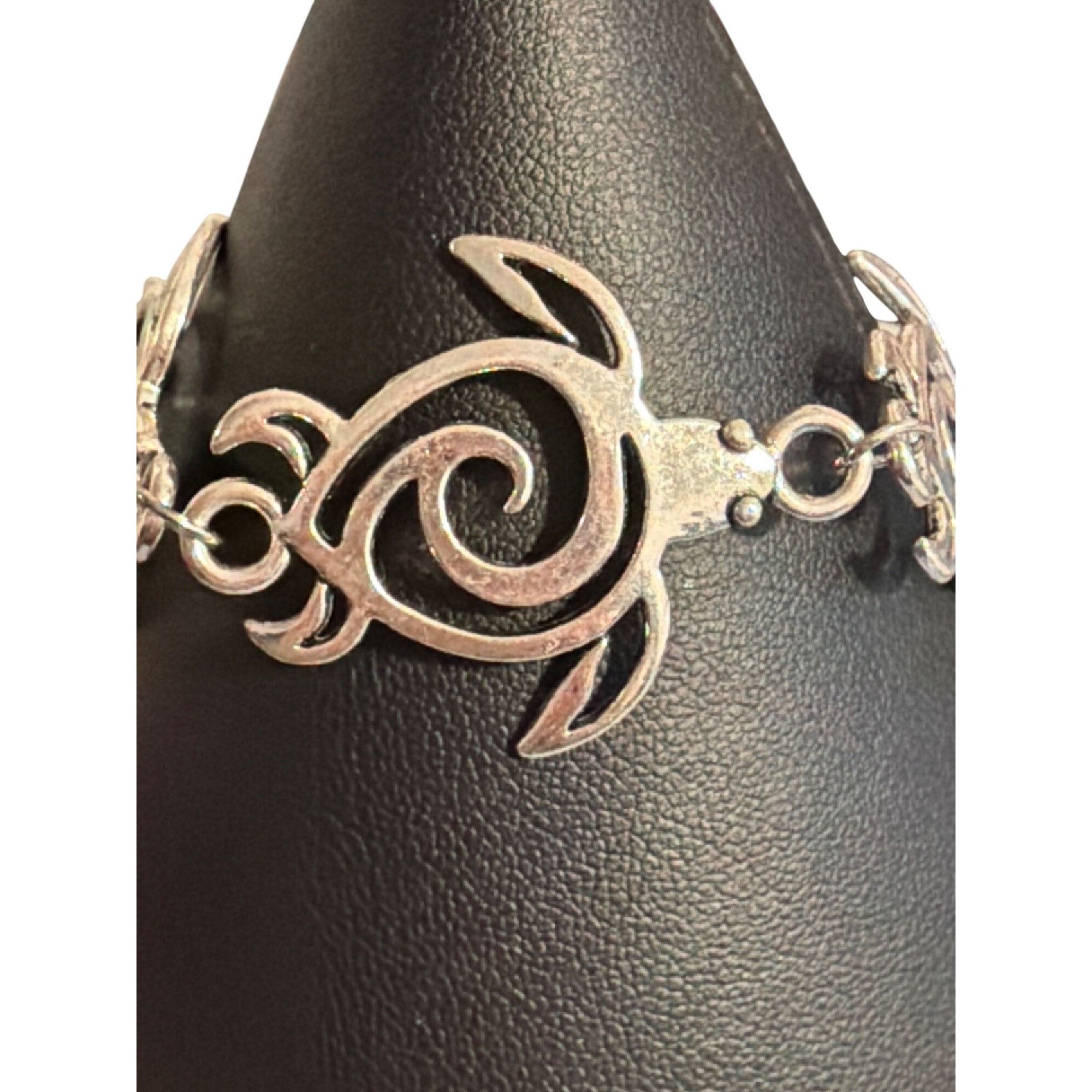 Other Silver Tone Sea Turtle Link Bracelet Openwork Beach Vacation Size ONE SIZE - 2 Thumbnail