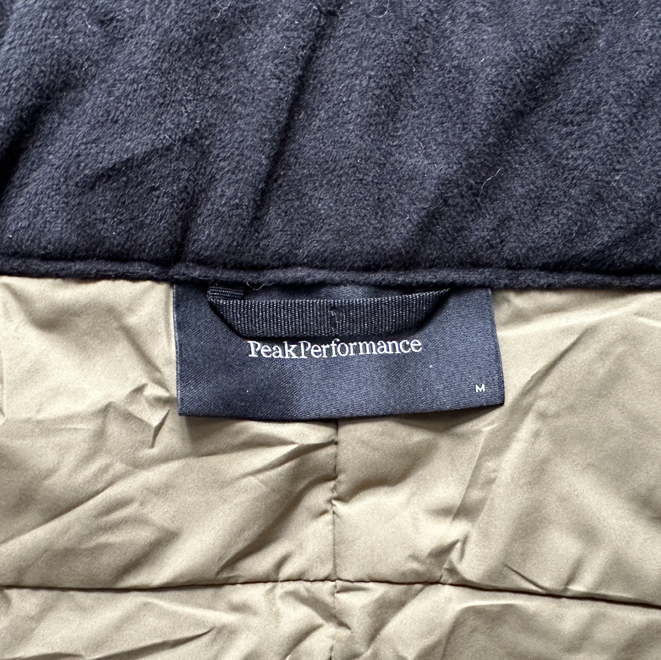 Peak Performance PEAK PERFORMANCE W W2L Stretch Bib Pants OLIVE EXTREME-PIN Size 28" / US 6 / IT 42 - 14 Thumbnail