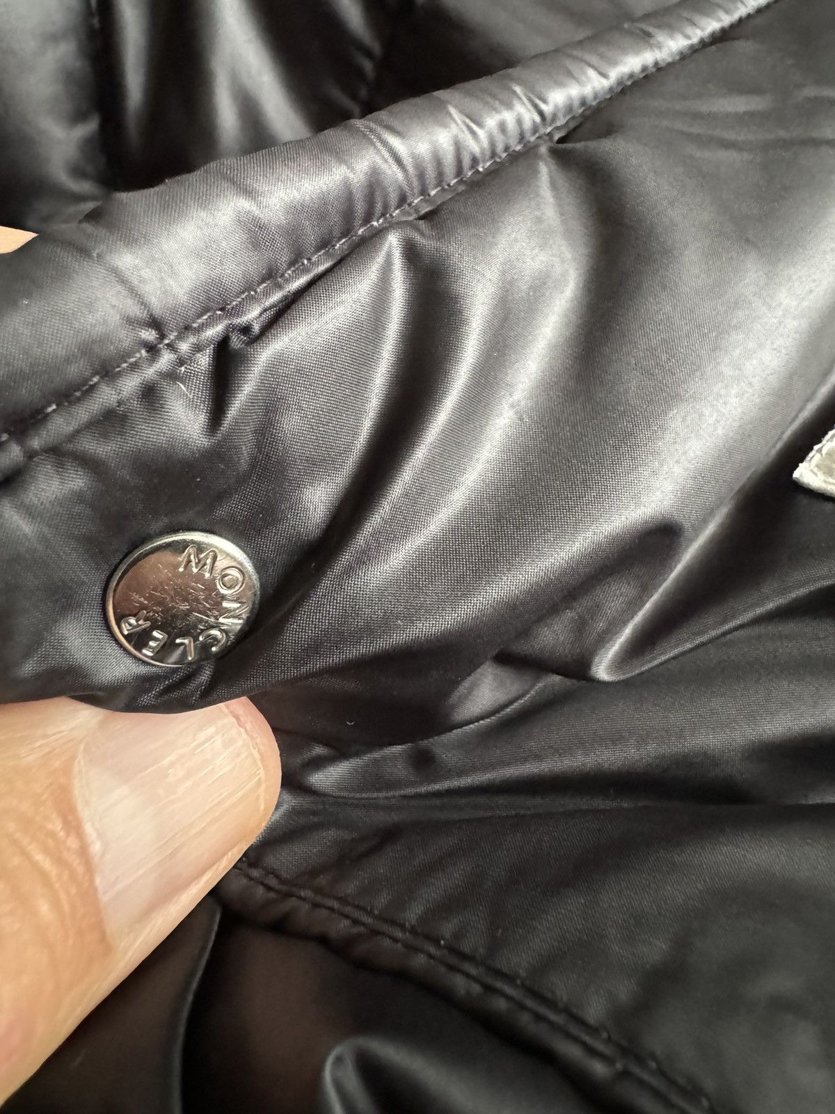Moncler MONCLER “LIANE” ladies gilet REAL SIZES IN PHOTOS BY TAPE Size S / US 4 / IT 40 - 22 Thumbnail