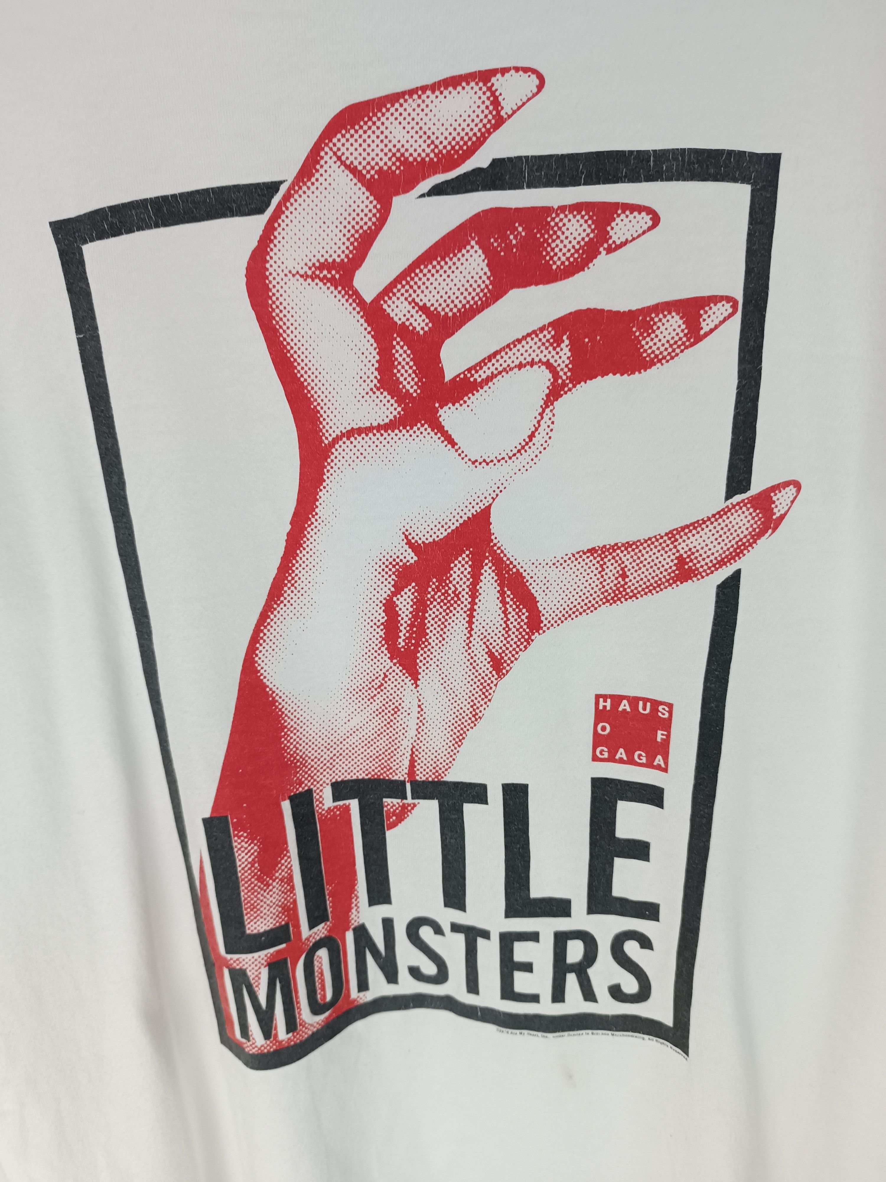 Vintage VINTAGE 2010 LADY GAGA LITTLE MONSTERS VERY RARE TEE Size US L / EU 52-54 / 3 - 8 Thumbnail