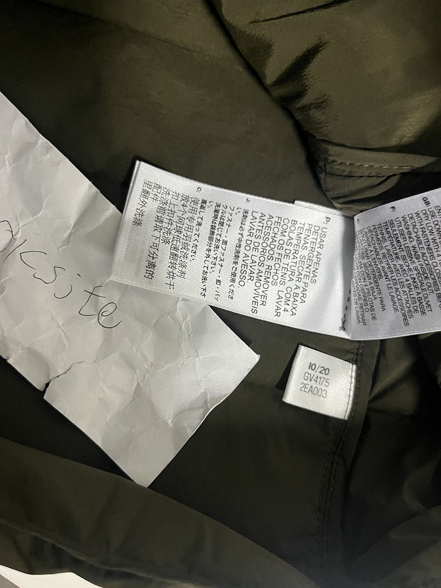 Y-3 Y-3 Inner Down Jacket L Size US L / EU 52-54 / 3 - 13 Thumbnail