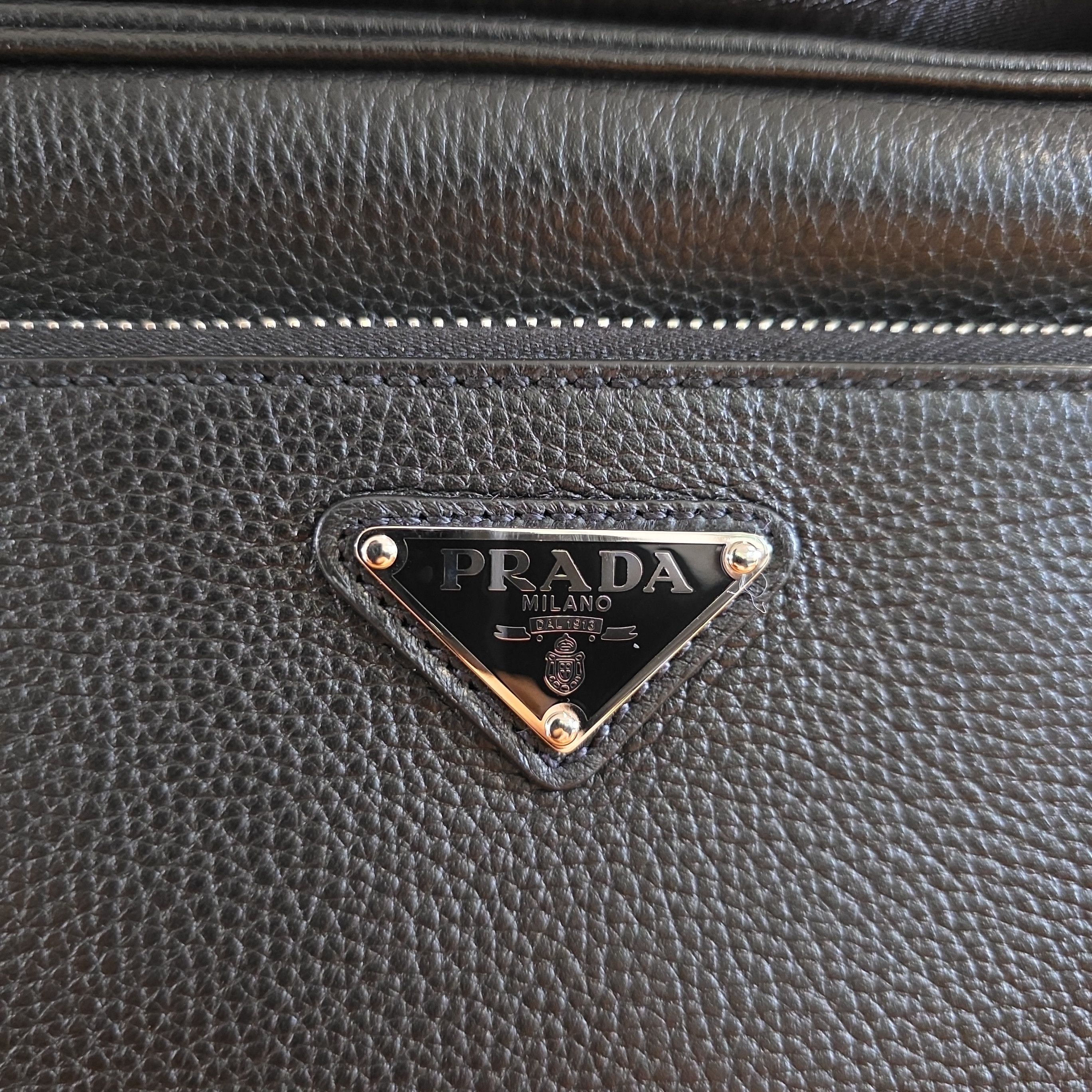 Prada Prada calf leather messenger Size ONE SIZE - 2 Thumbnail