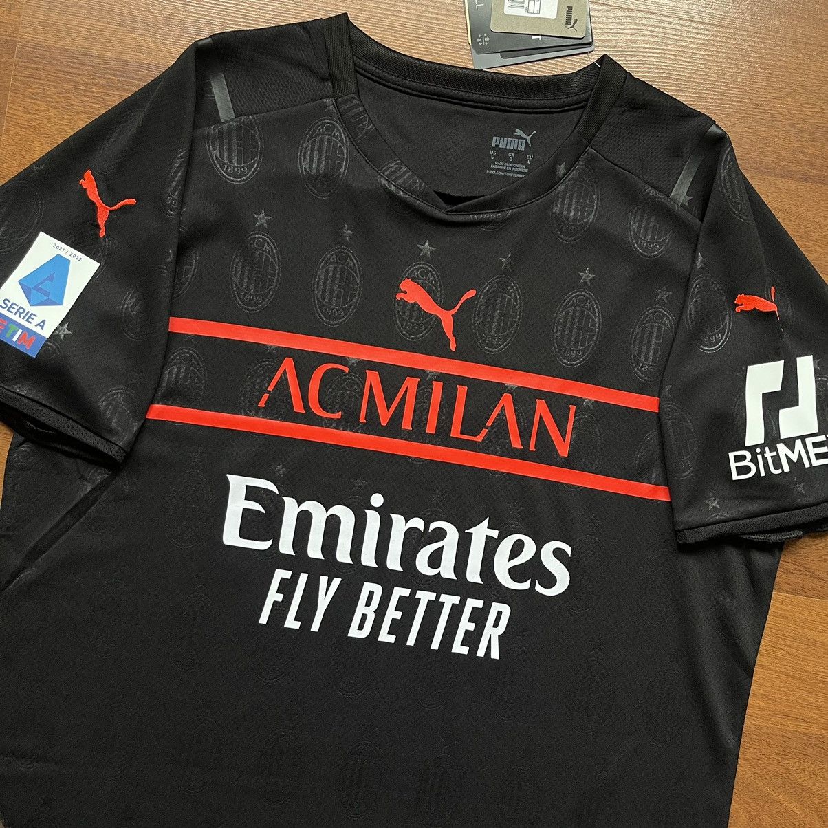 Puma × Vintage MILAN PUMA 2021/2022 FOOTBALL THIRD JERSEY #19 THEO Size US L / EU 52-54 / 3 - 10 Thumbnail