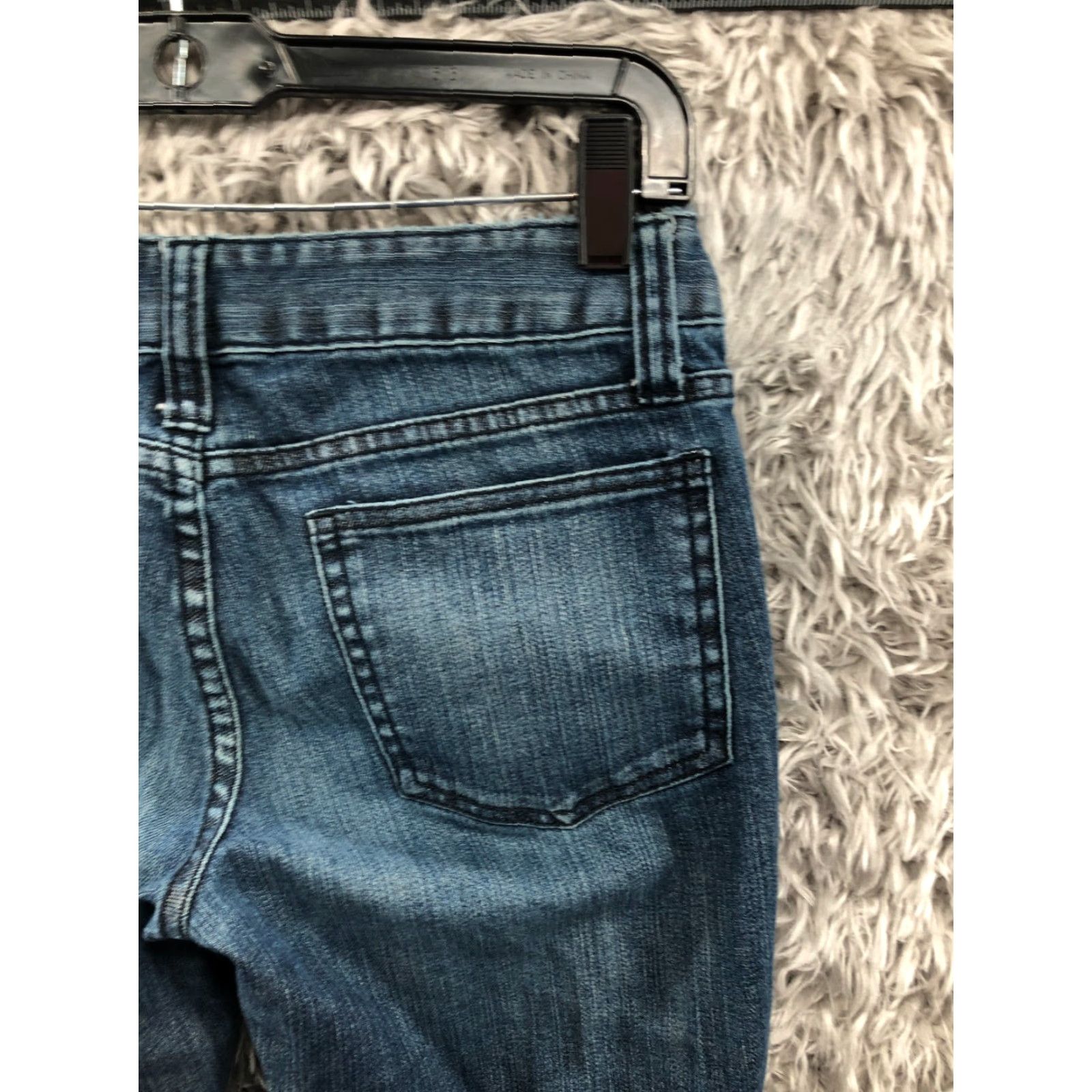 Bcbgmaxazria BCBGMAXAZRIA Jeans Claire Bootcut Size 26 Womens Mid Rise Medium Wash Blue Denim Size 26" / US 2 / IT 38 - 6 Thumbnail