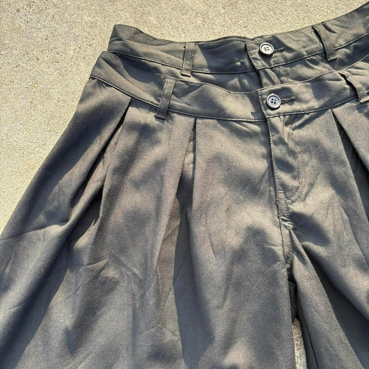 Japanese Brand ARW Double Waist Pleated Wide Leg Culotte Shorts Size US 28 / EU 44 - 5 Thumbnail