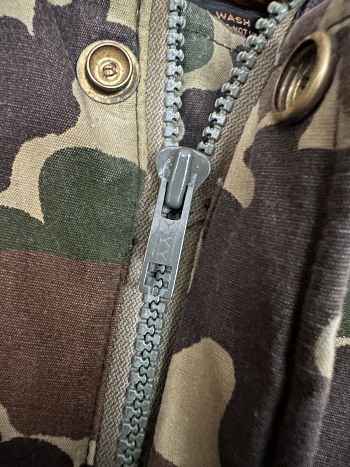 Eddie Bauer Vintage Eddie Bauer Duck Camo Insulated Coveralls Size US 36 / EU 52 - 7 Thumbnail
