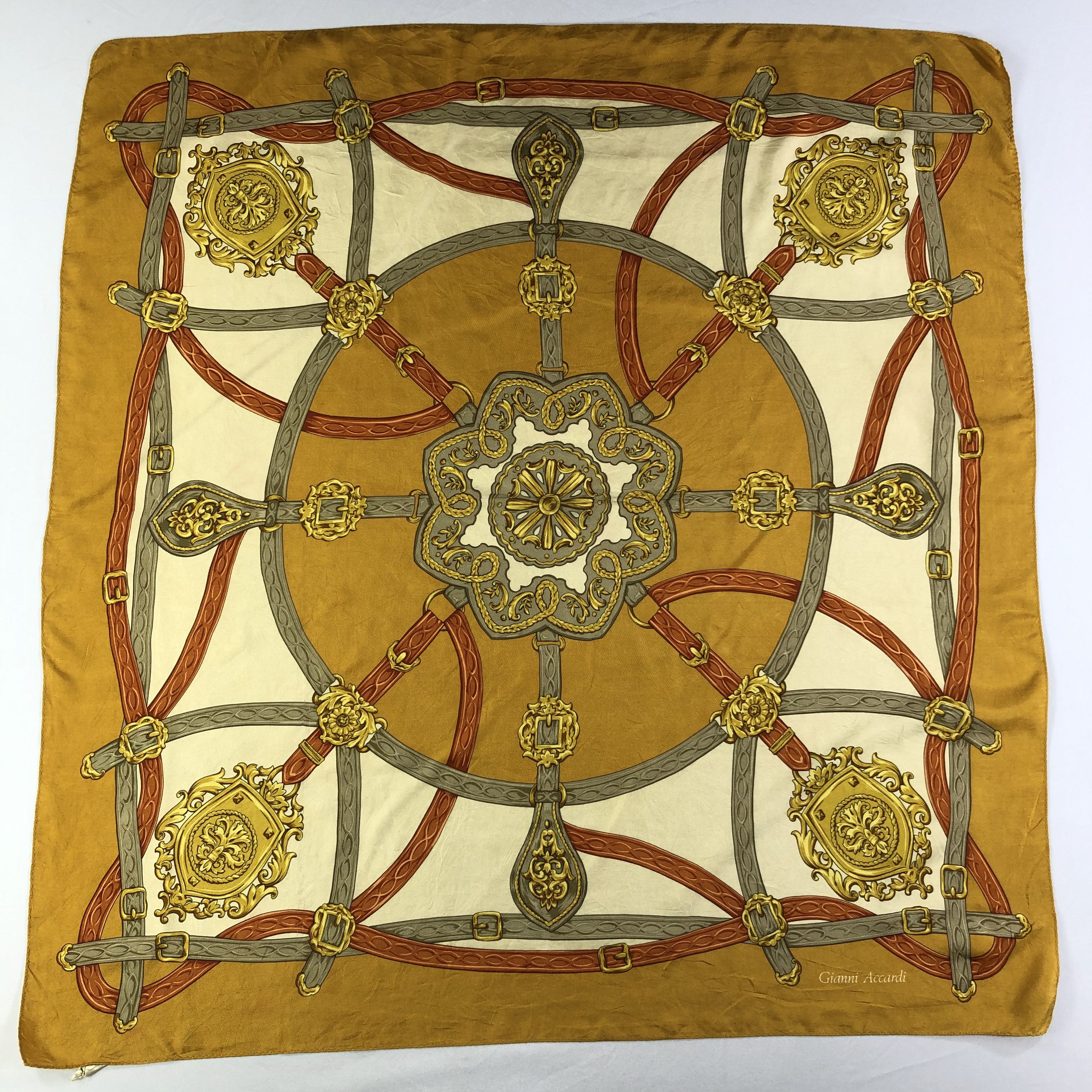 Vintage Vintage Gianni Accardi Silk Scarf Size ONE SIZE - 2 Thumbnail