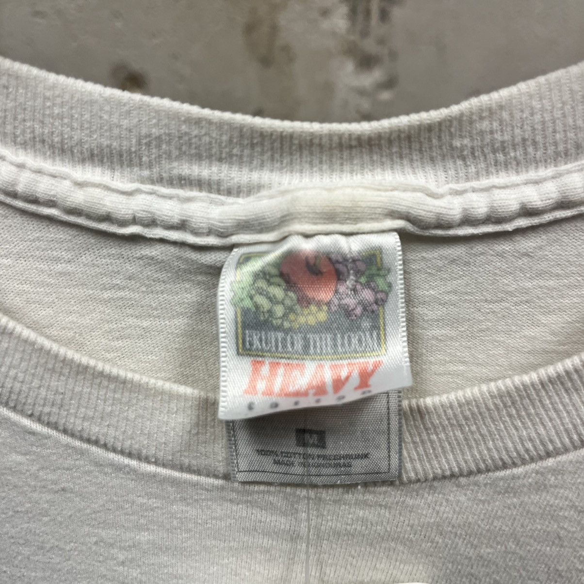 Vintage Vintage 90s Hogs Breath Saloon Pig Is That Your Face? Tee M Size US M / EU 48-50 / 2 - 4 Thumbnail