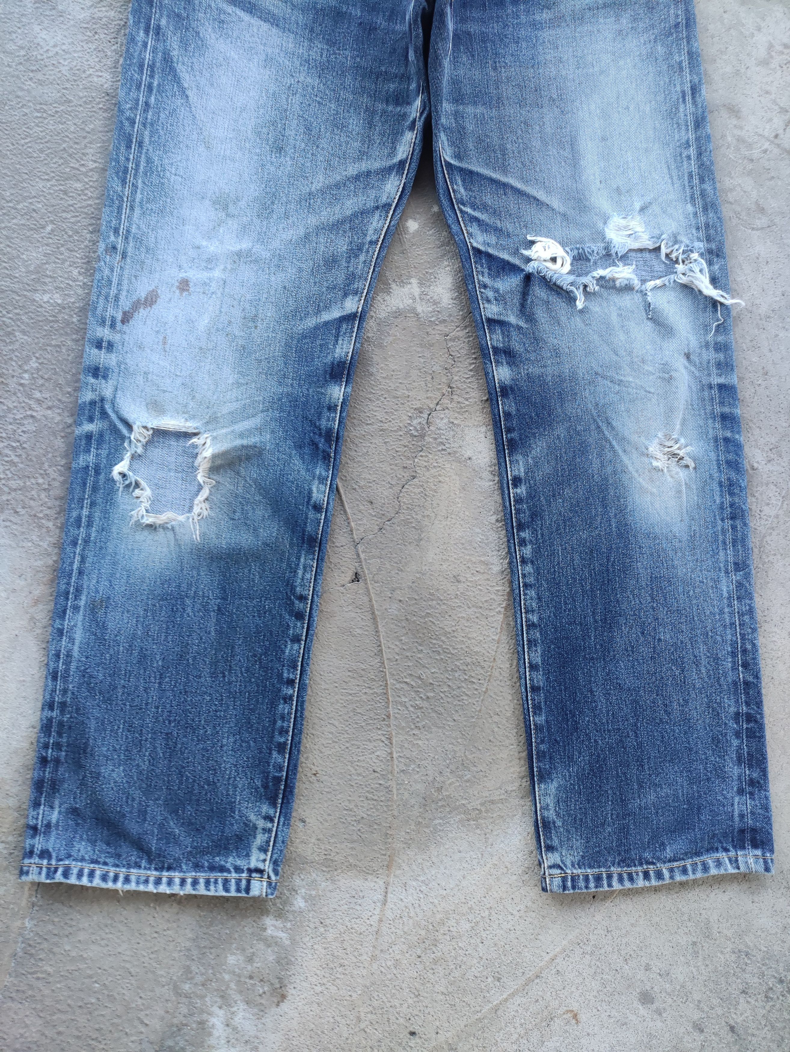 Japanese Brand Vintage Japanese Jean Distressed Faded Denim Size US 36 / EU 52 - 4 Thumbnail