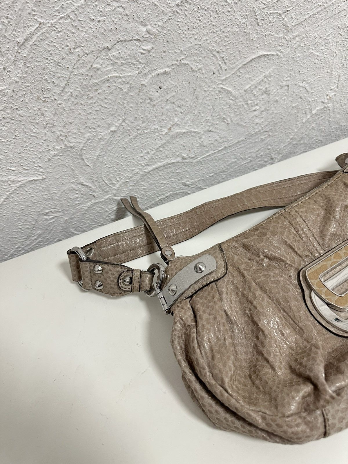 Guess Vintage Guess Women’s Leather bag Y2K OS Size ONE SIZE - 3 Thumbnail