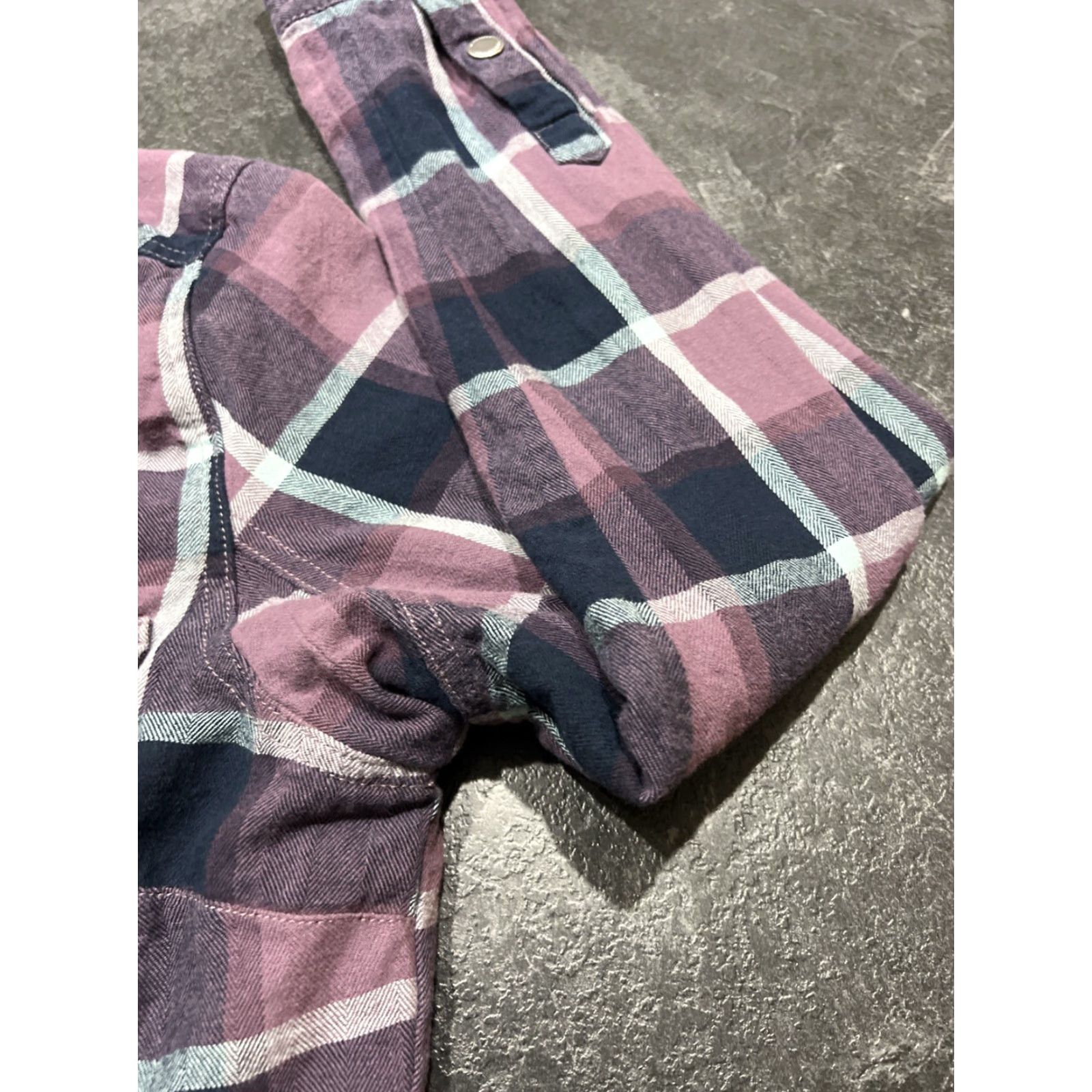 CO DULUTH TRADING CO Flapjack Shirt Jacket Purple Plaid Flannel Insulated Mid-Length Women’s M Jacket, Casual Workwear, Fall/Winter, 100% wearable Size M / US 6-8 / IT 42-44 - 2 Thumbnail
