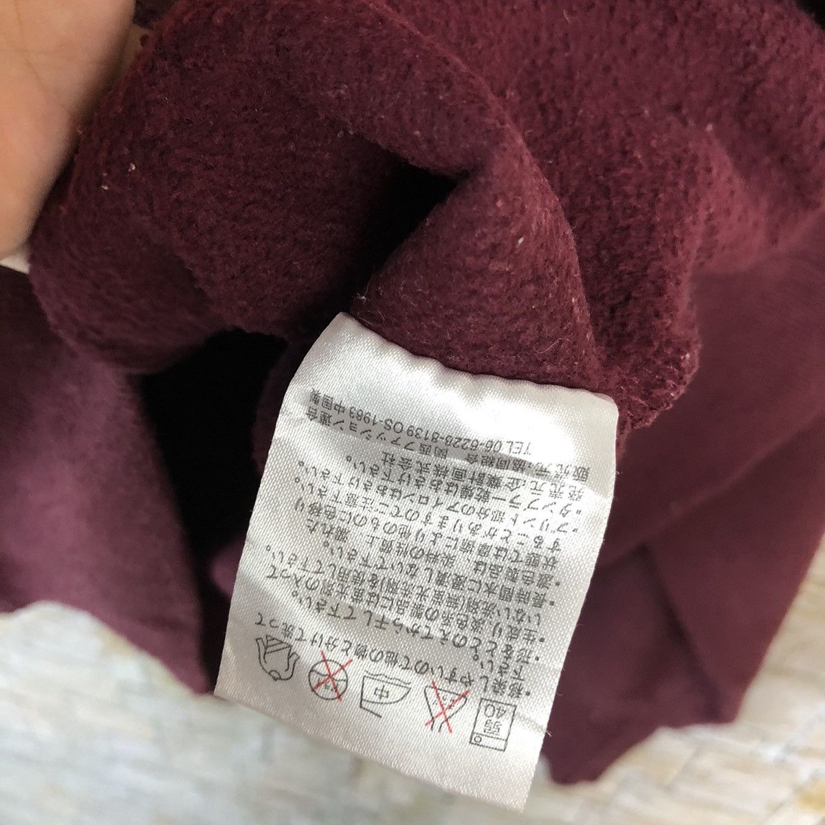Anime Shank One Piece anima japan Maroon Sweatshirt #A705 Size US M / EU 48-50 / 2 - 13 Thumbnail