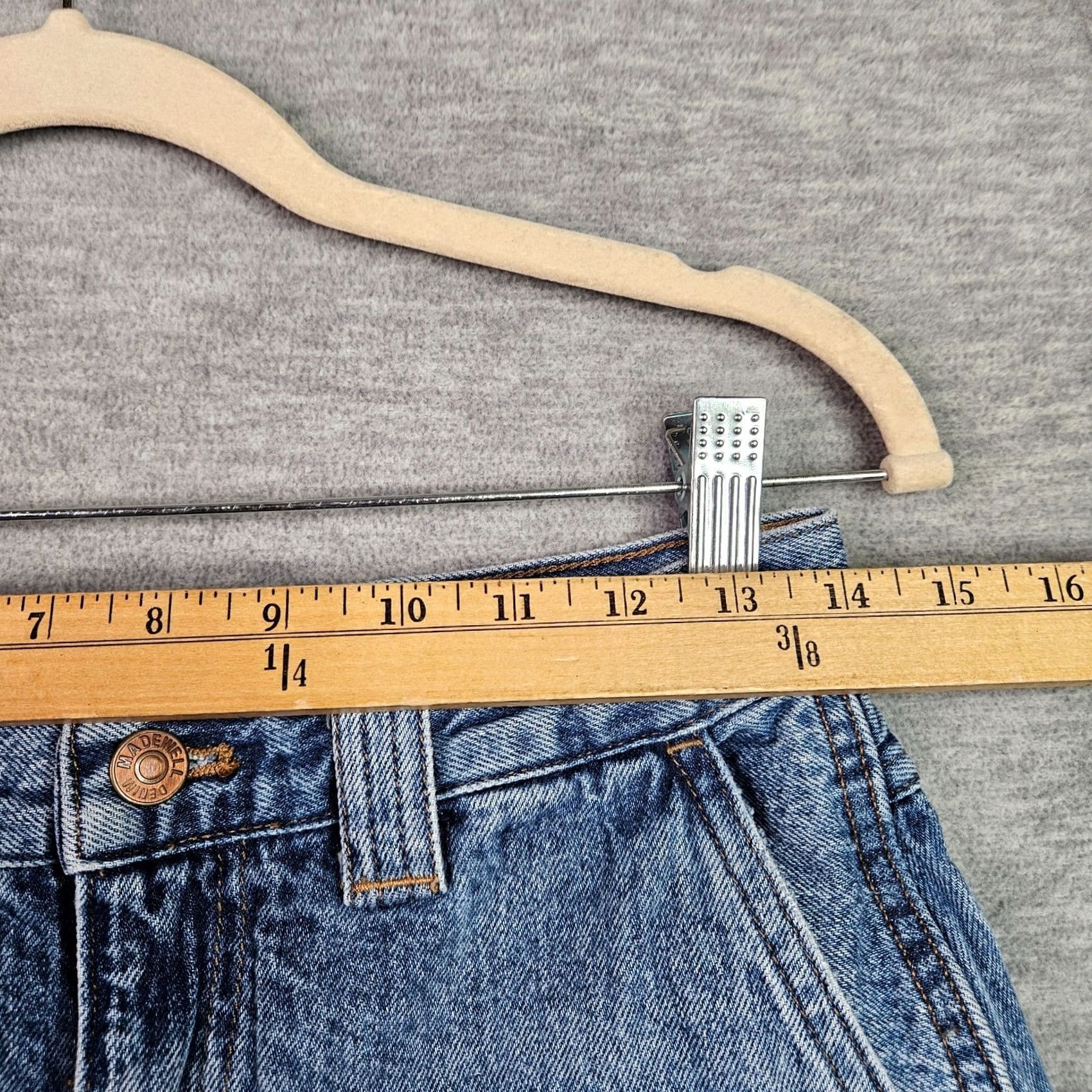 Madewell Madewell Women Baggy Jean Shorts Denim Relaxed Fit Size 27 Blue Distressed? No—Solid 100% Cotton Mid Rise Button Front Casual Vintage No Size 27" / US 4 / IT 40 - 3 Thumbnail