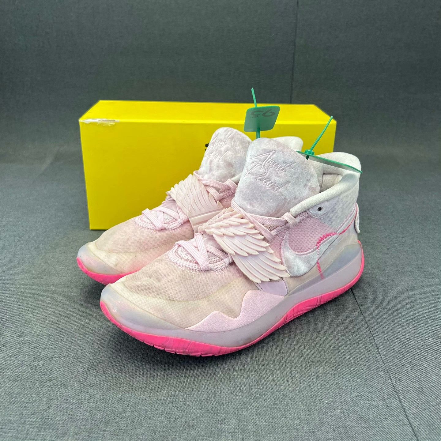 Nike Nike Lowtop Sneakers 42 Men Size US 9 / EU 42 - 1 Thumbnail