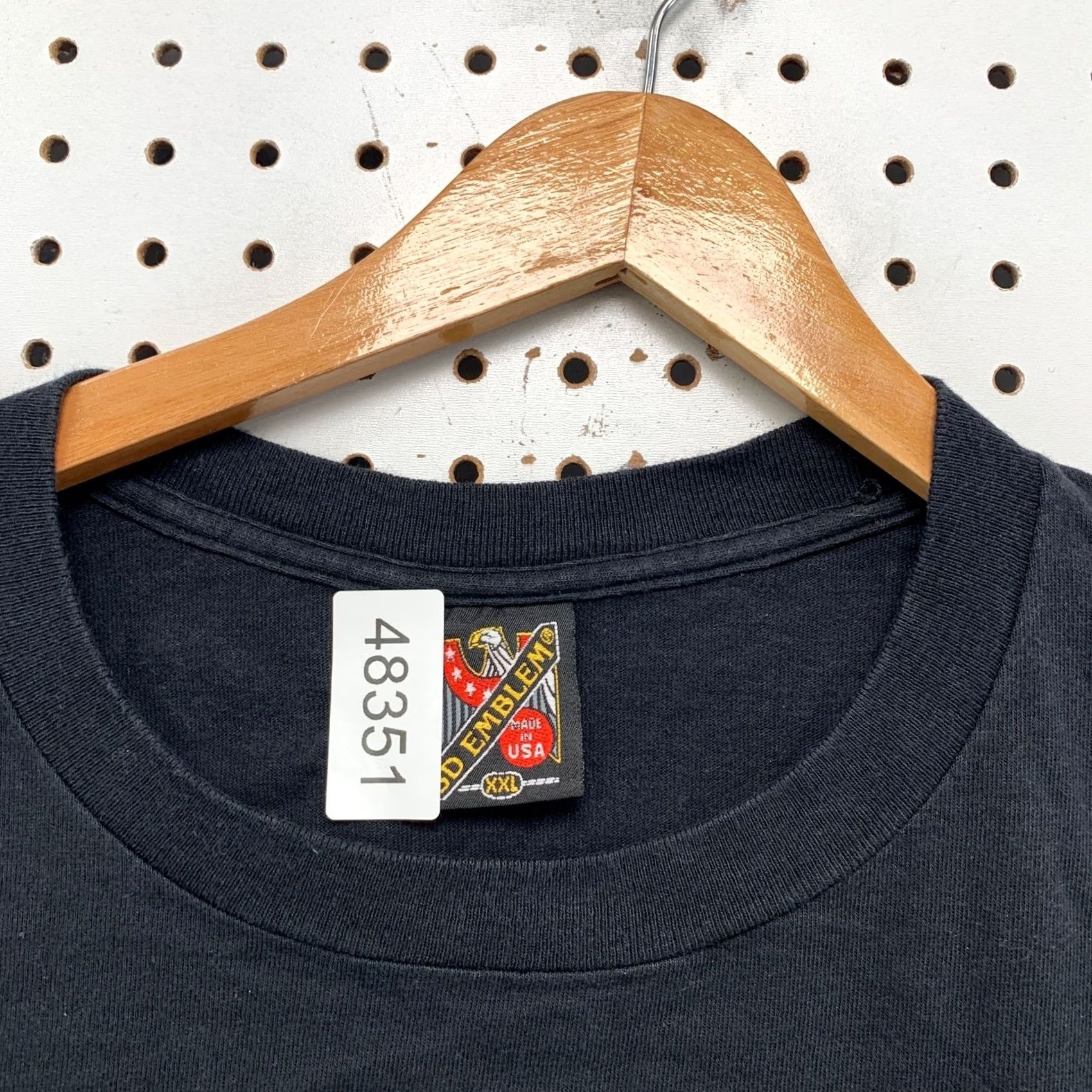 Vintage VINTAGE 3D Emblem Sleeveless T Shirt Mens XXL Black Biker Outlaw Motorcycle T-Shirt Graphic Print Logo Crew Neck Summer 1990s Mens Size US XXL / EU 58 / 5 - 5 Thumbnail