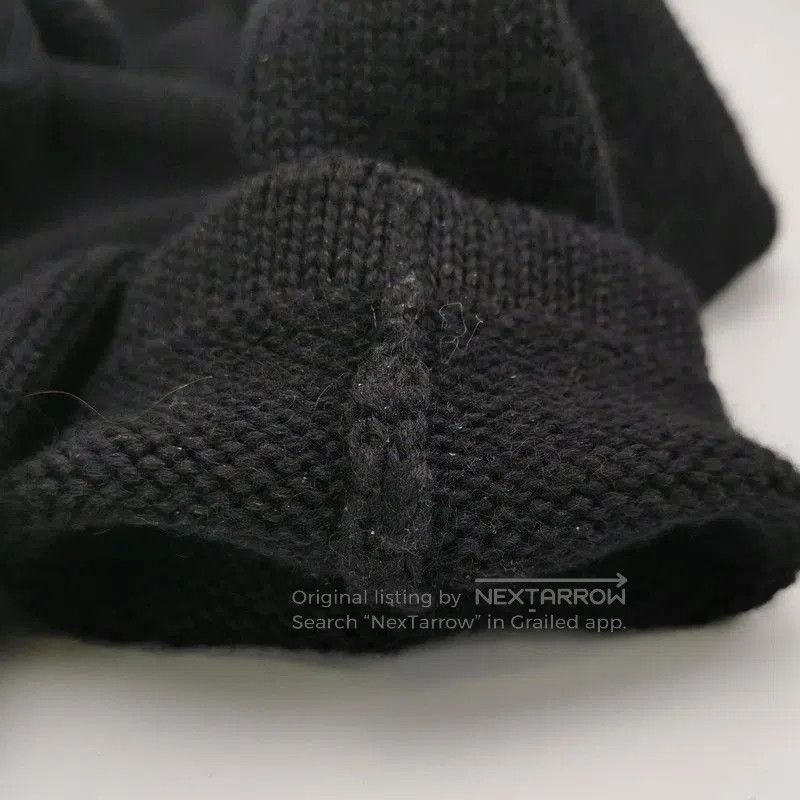 Louis Vuitton Louis Vuitton Black Wool Logo Sweater Size S. Size US S / EU 44-46 / 1 - 4 Thumbnail