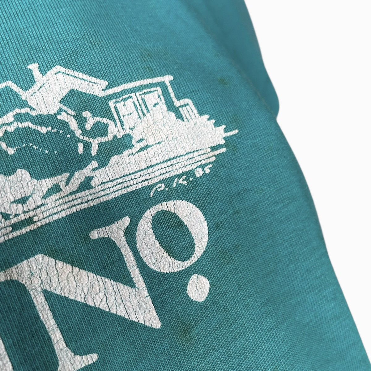 Hanes Mendocino California Vintage 1980s Art Graphic Tee Size US M / EU 48-50 / 2 - 5 Thumbnail