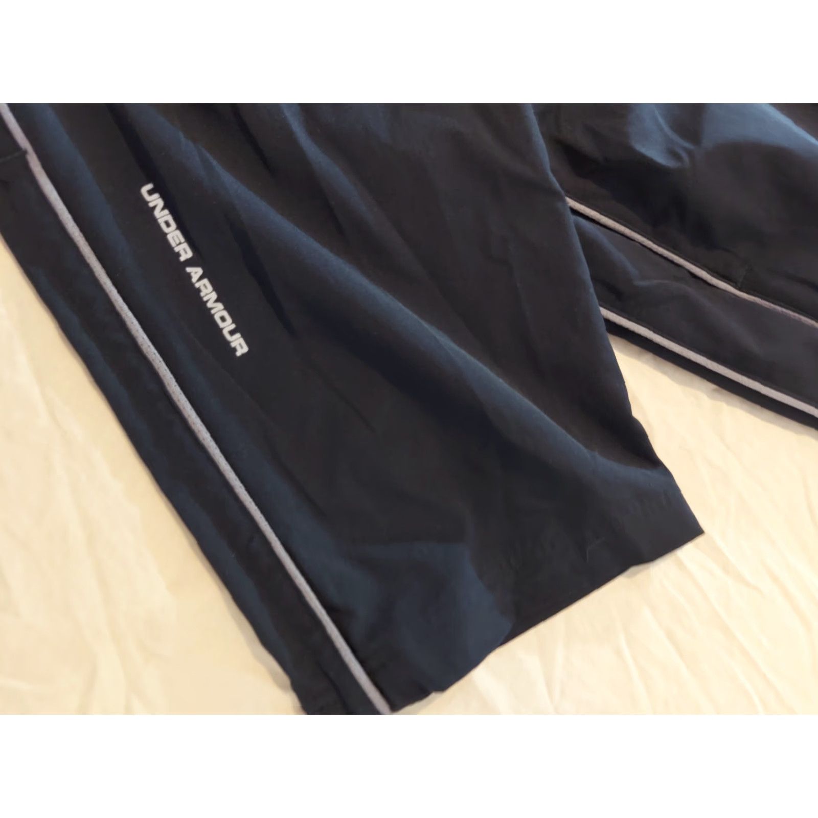 Under Armour Under Armour Mens Pants L Large Black Athletic Sweatpants Size US 33 - 4 Thumbnail