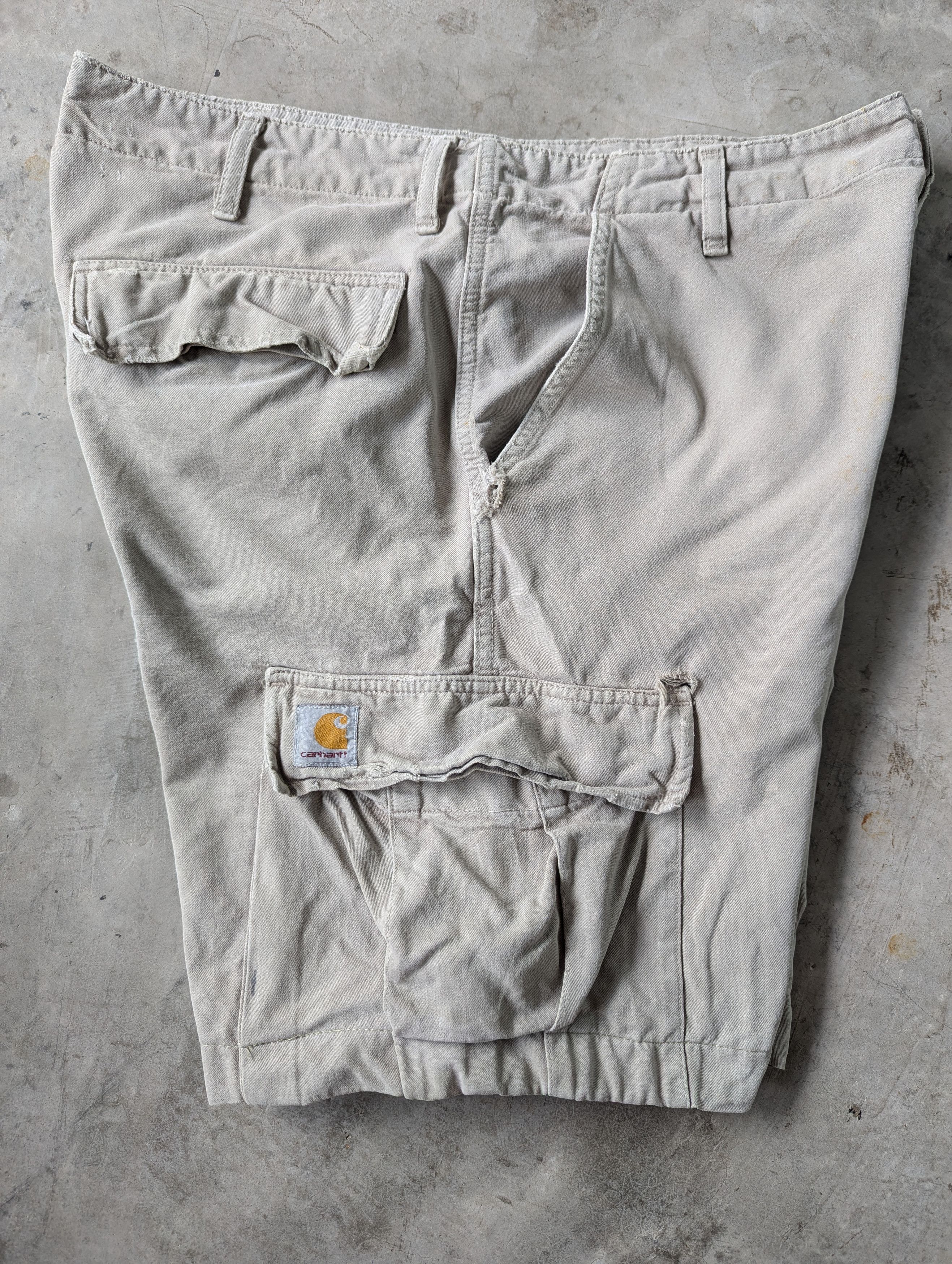 Carhartt Distressed Faded Biege Carhartt Bermuda Short Cargo Pants Size US 38 / EU 54 - 14 Thumbnail