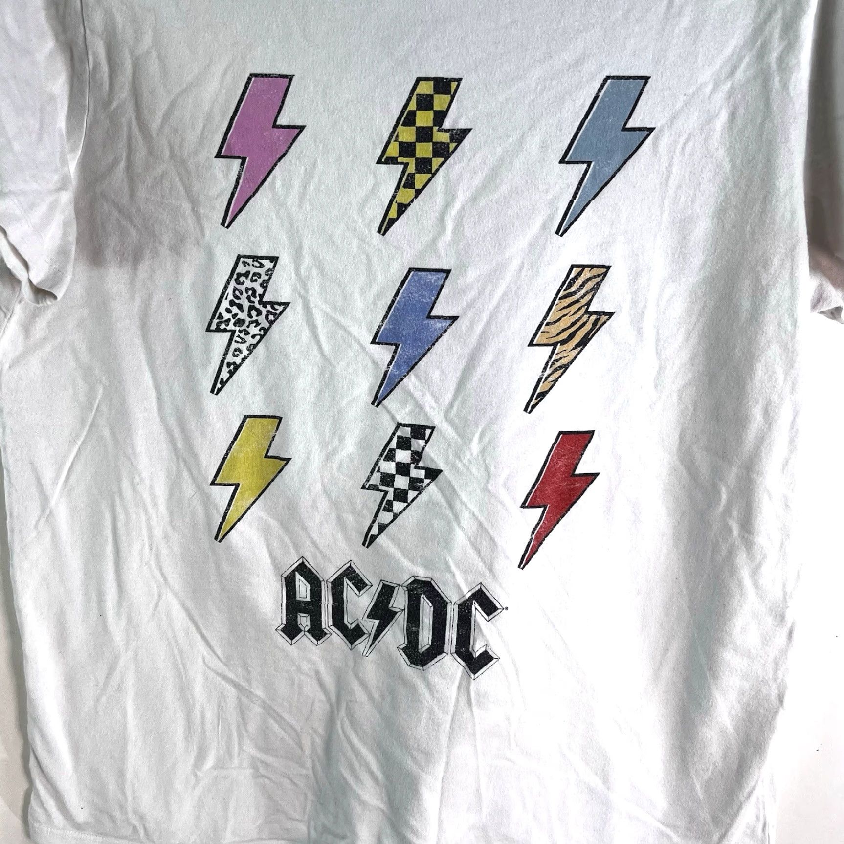 Olive AC/DC Graphic Print T-Shirt Adult Large White Music Rock 80s Mens Size US L / EU 52-54 / 3 - 2 Thumbnail