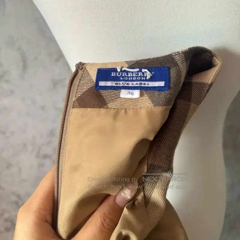 Burberry Burberry Color-Block Wool Short Dress for Women. Size S / US 4 / IT 40 - 7 Thumbnail