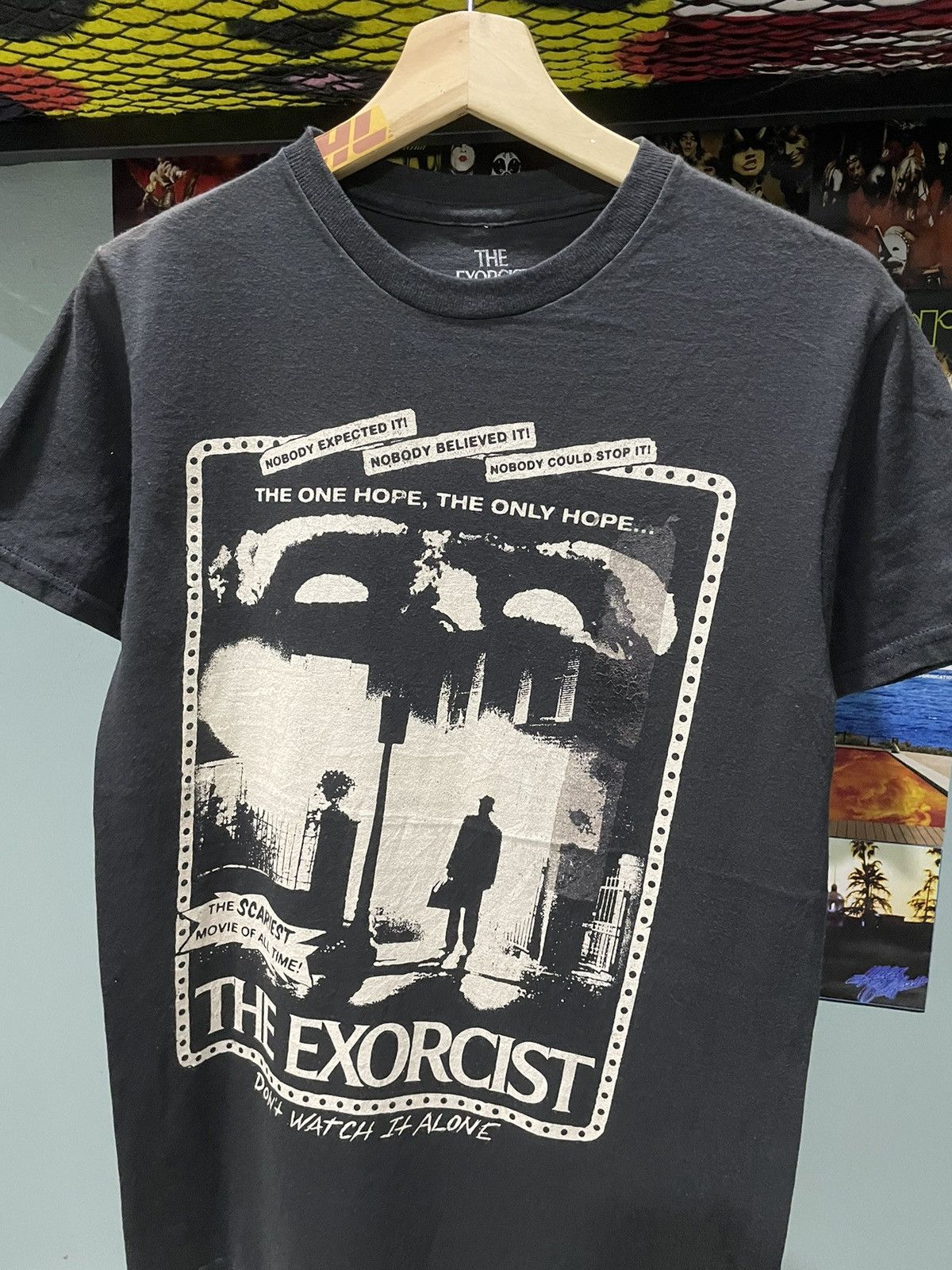 Expert Horror The Exorcist Horror Movie Tee Size US S / EU 44-46 / 1 - 4 Thumbnail