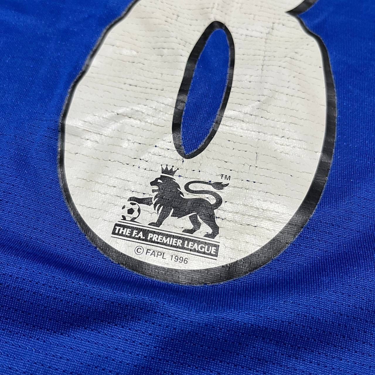Umbro Chelsea Lampard #8 soccer jersey umbro vintage Size US S / EU 44-46 / 1 - 13 Thumbnail