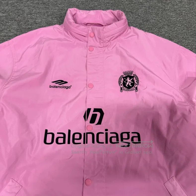 Balenciaga Balenciaga Pink Manchester United Logo Printed Oversized C Size US XS / EU 42 / 0 - 4 Thumbnail