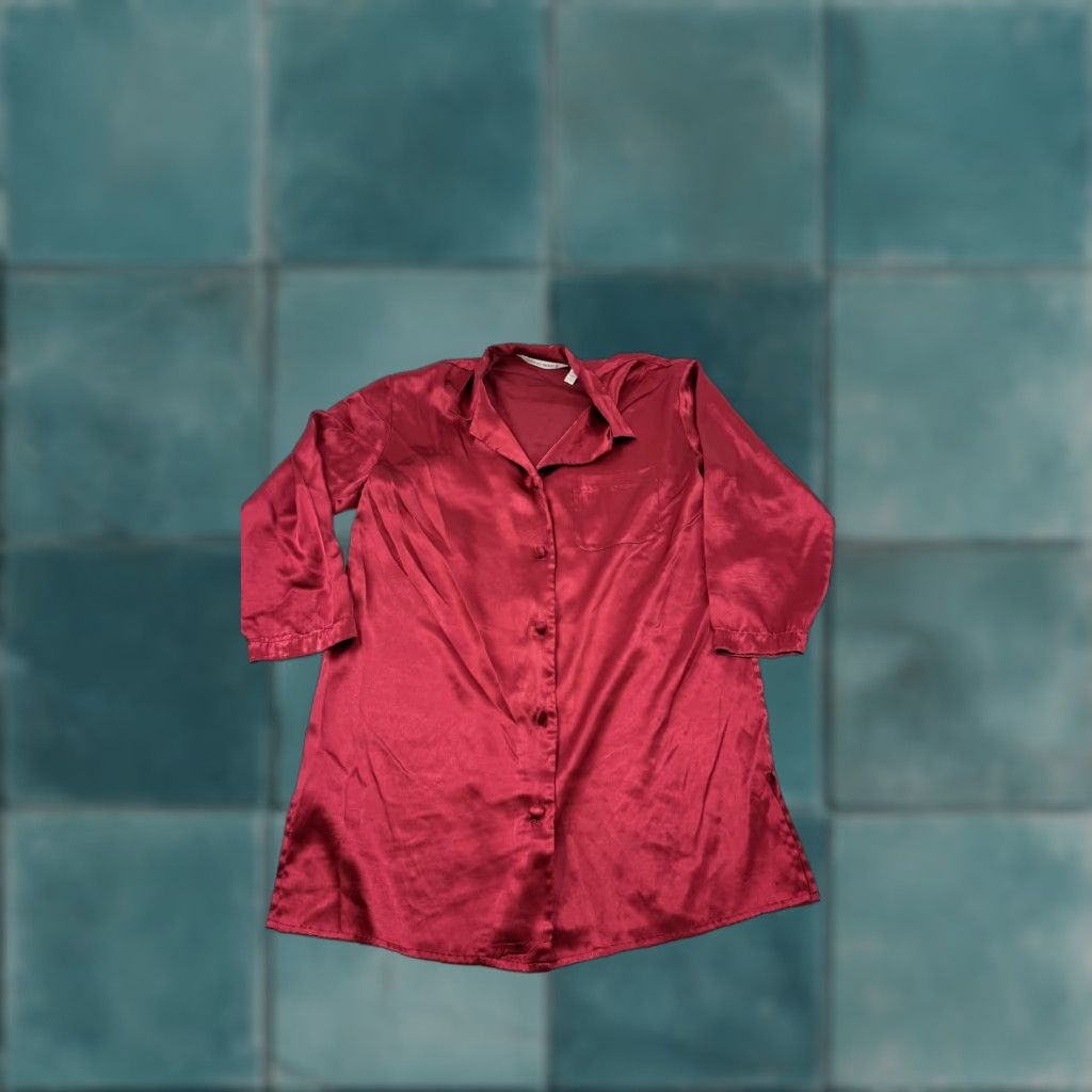 Victoria's Secret Victoria's Secret Shirt Womens Small Red Satin Button Front Sleep Nightgown Size S / US 4 / IT 40 - 1 Thumbnail