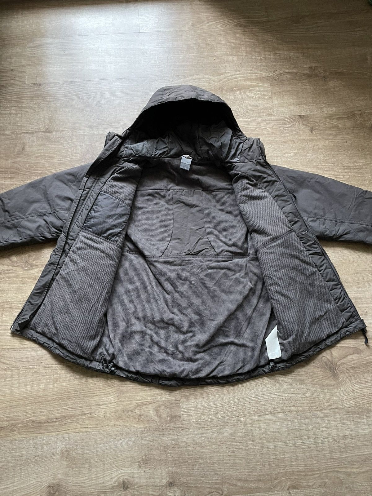 Nike Vintage Nike Swoosh Logo Hooded Puffer Jacket 00s Y2K Size US S / EU 44-46 / 1 - 10 Thumbnail
