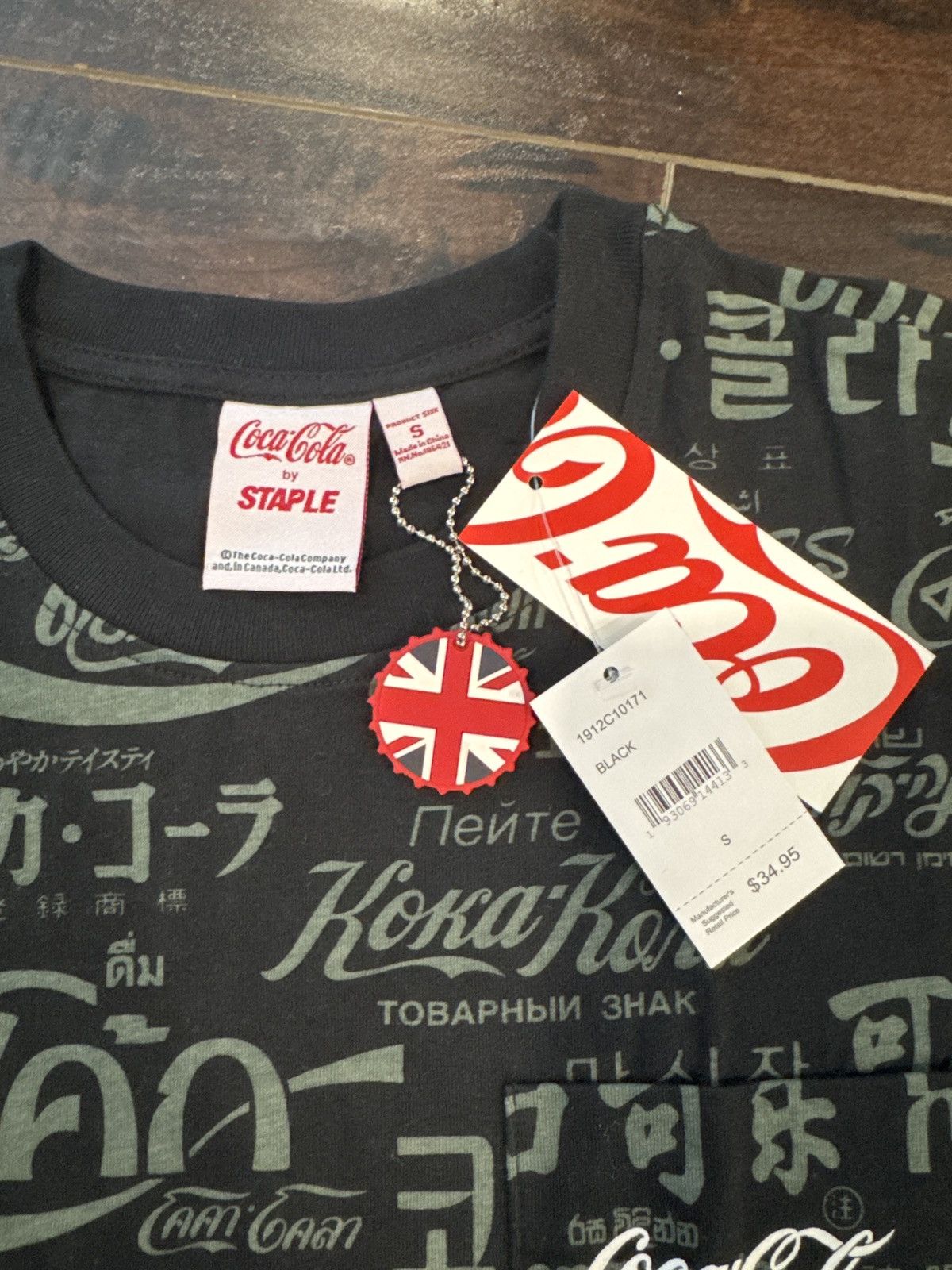 Staple Staple x CocaCola Collab - London Exclusive - BRAND NEW Size US S / EU 44-46 / 1 - 3 Thumbnail