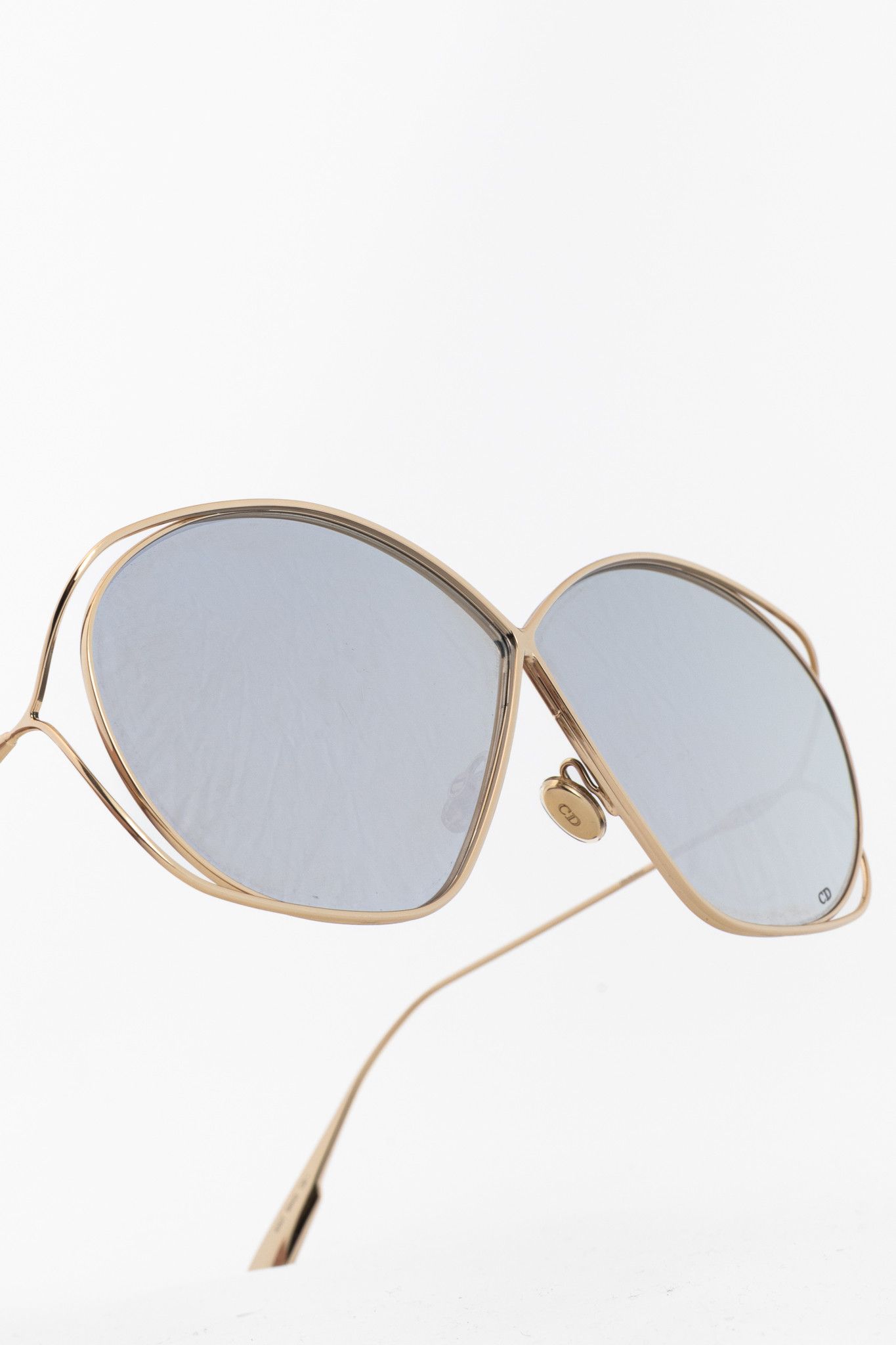 Dior Christian Dior DiorStellaire2 Gold-Tone Butterfly Sunglasses Size ONE SIZE - 5 Thumbnail