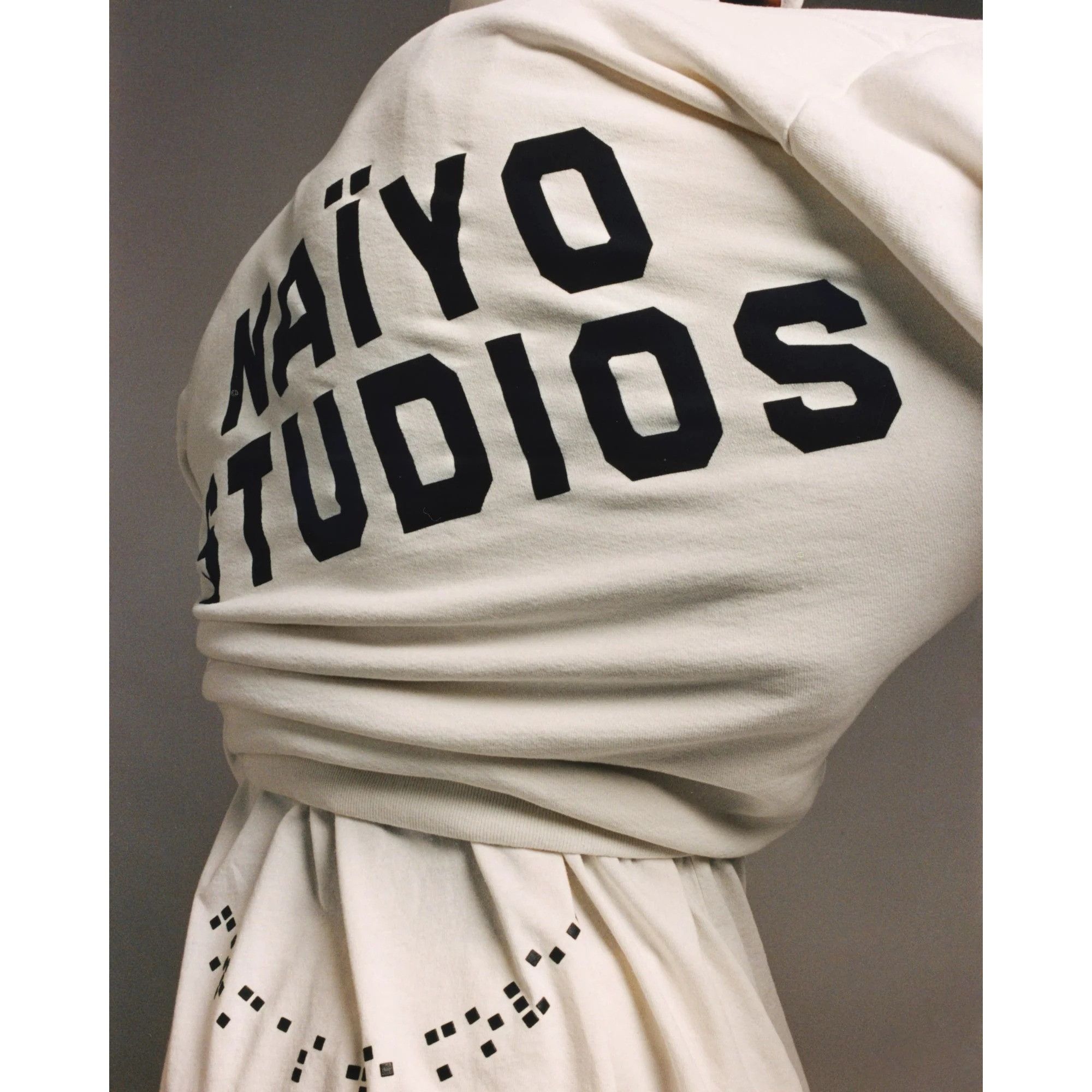 NEW NAIYO STUDIOS LOGO HOODIE SZ MEDIUM