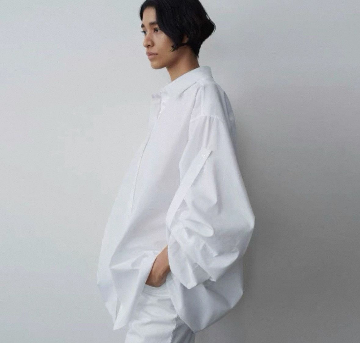 The Row The row size 0Mid-length long-sleeved shirt Size US XS / EU 42 / 0 - 7 Thumbnail