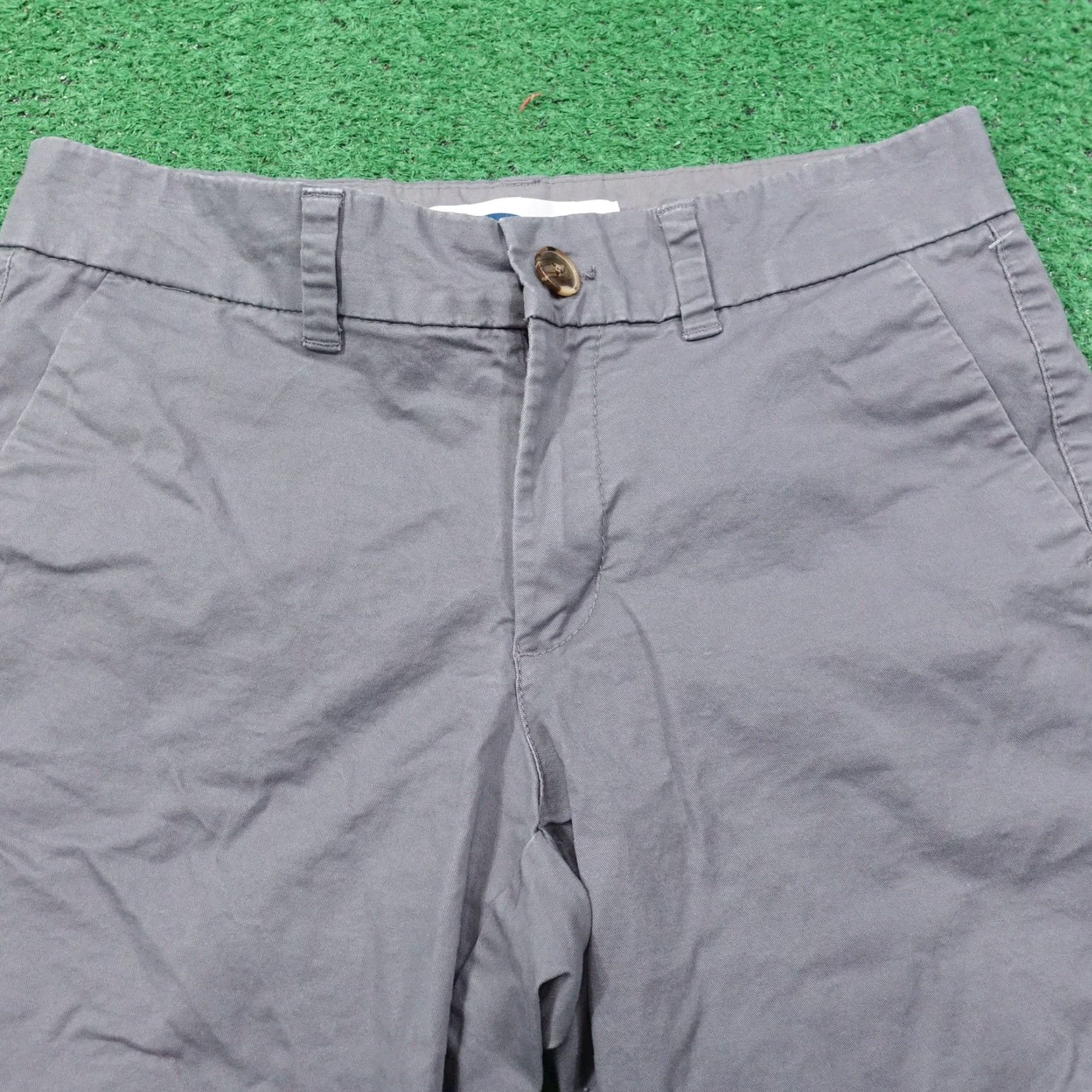 Old Navy VINTAGE Old Navy Women's Chino Shorts Casual Mid Rise Size 0 Gray Summer Cotton Spandex Size 25" / US 0 / IT 36 - 2 Thumbnail