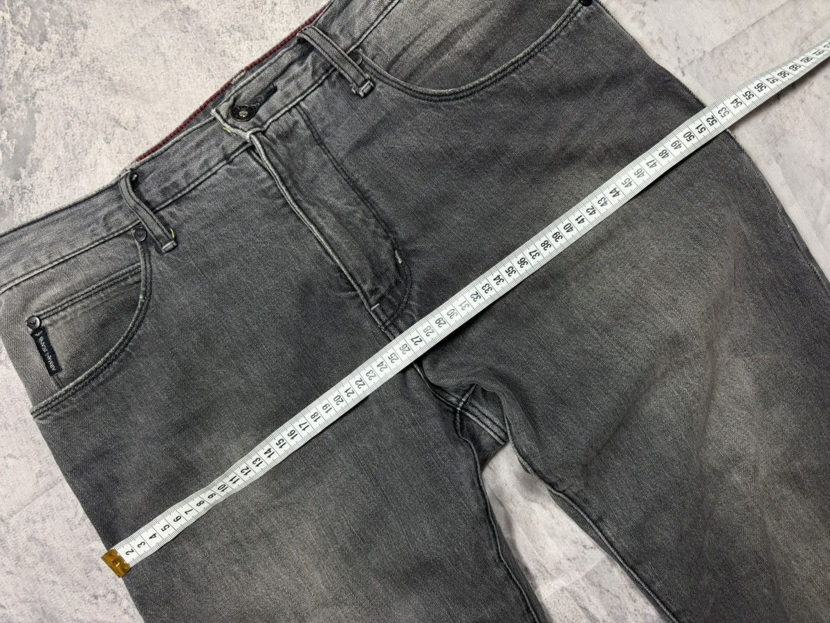 Giorgio Armani Armani jeans Size US 33 - 10 Thumbnail