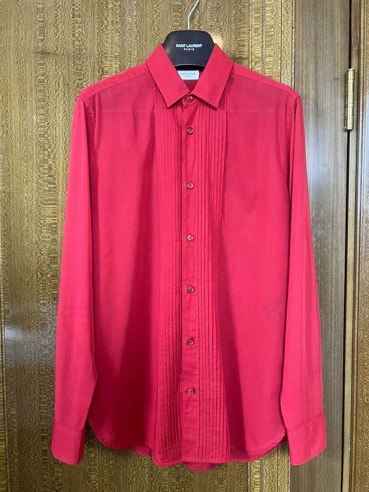 Saint Laurent Paris Saint Laurent Paris Red organ shirt Size US S / EU 44-46 / 1 - 1 Thumbnail