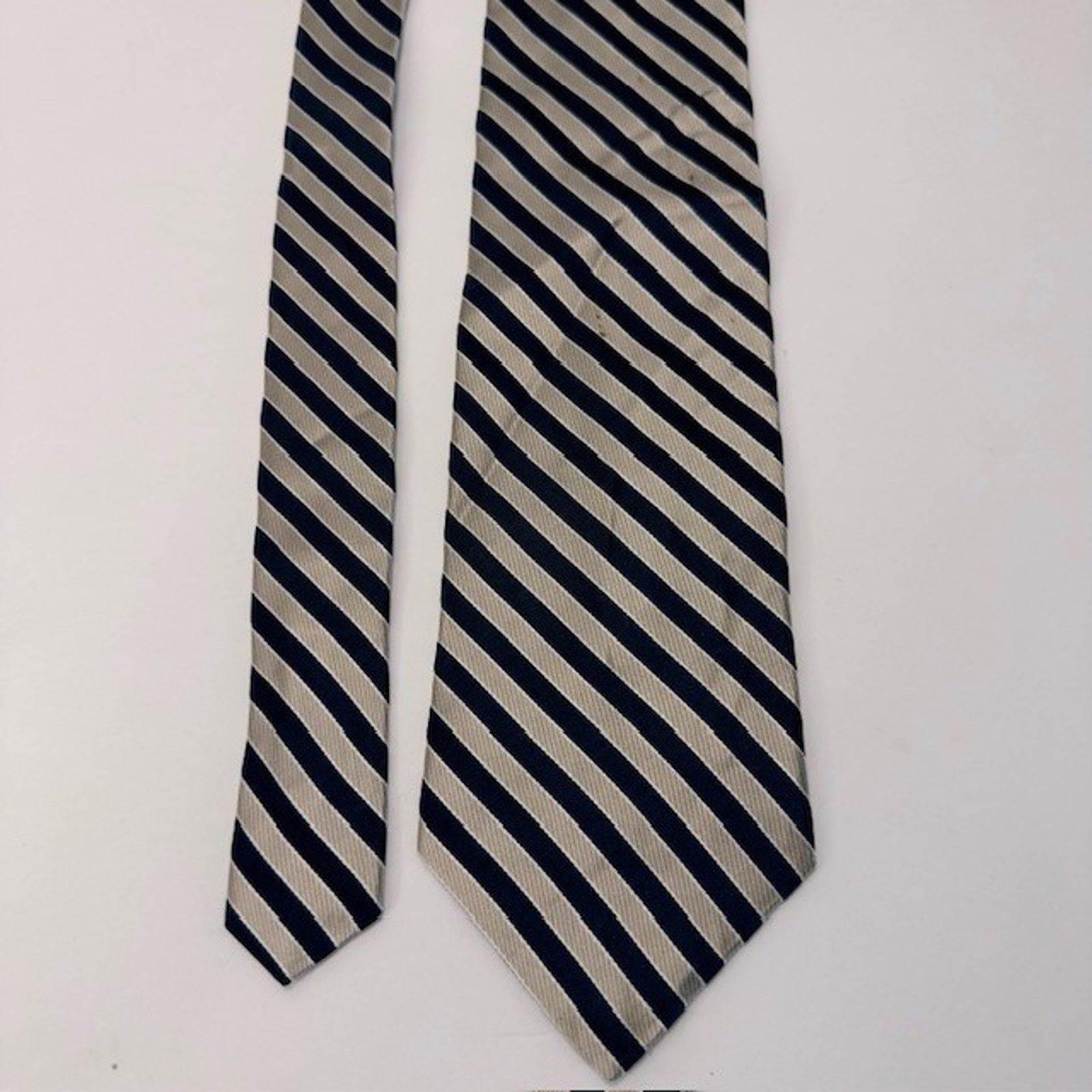 Nautica NAUTICA Men's 100% Silk Wide tie Striped Gold/Black 59 1/2" Size ONE SIZE - 6 Thumbnail