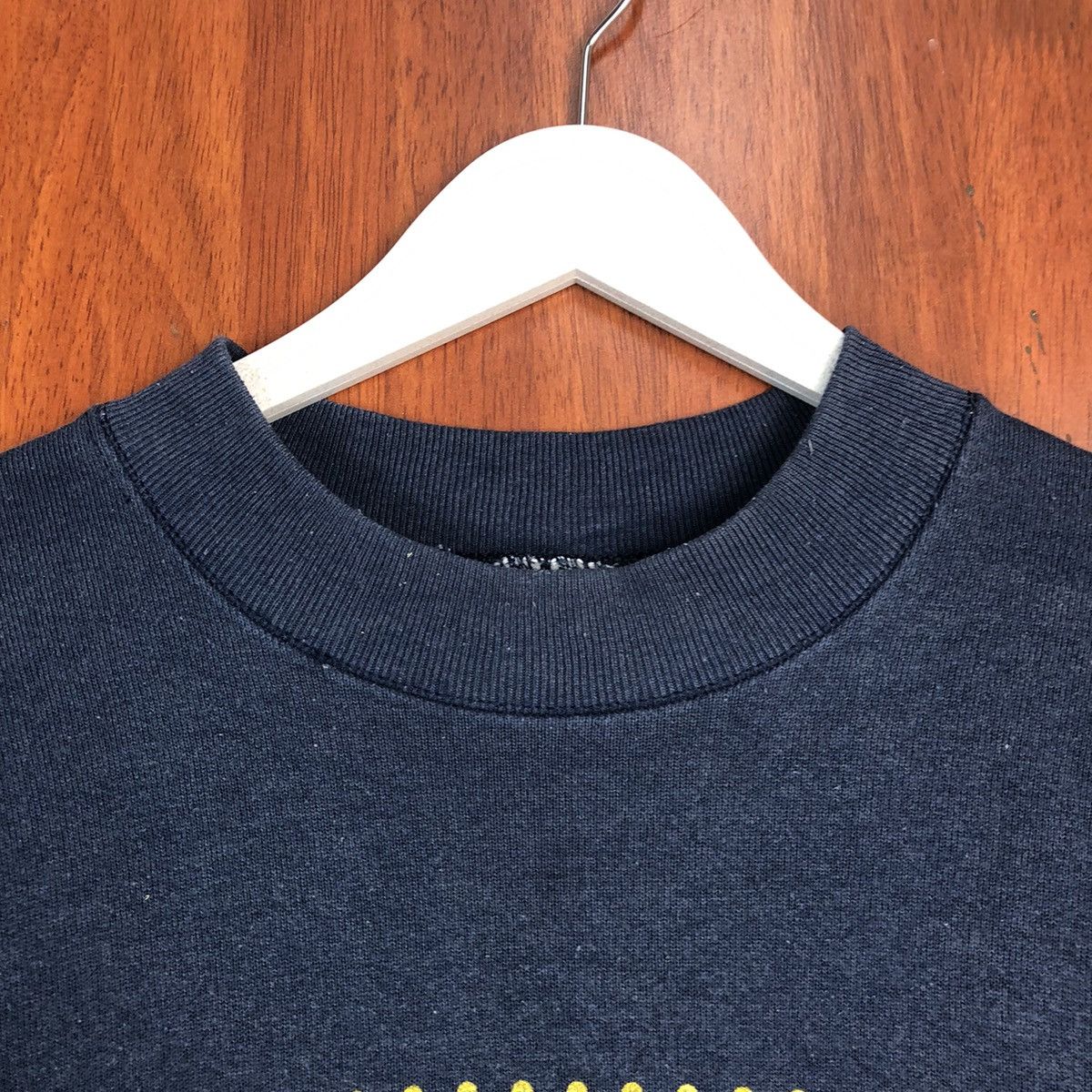 Vintage Canada vintage Dark Blue Sweathshirt #7525 Size US L / EU 52-54 / 3 - 4 Thumbnail