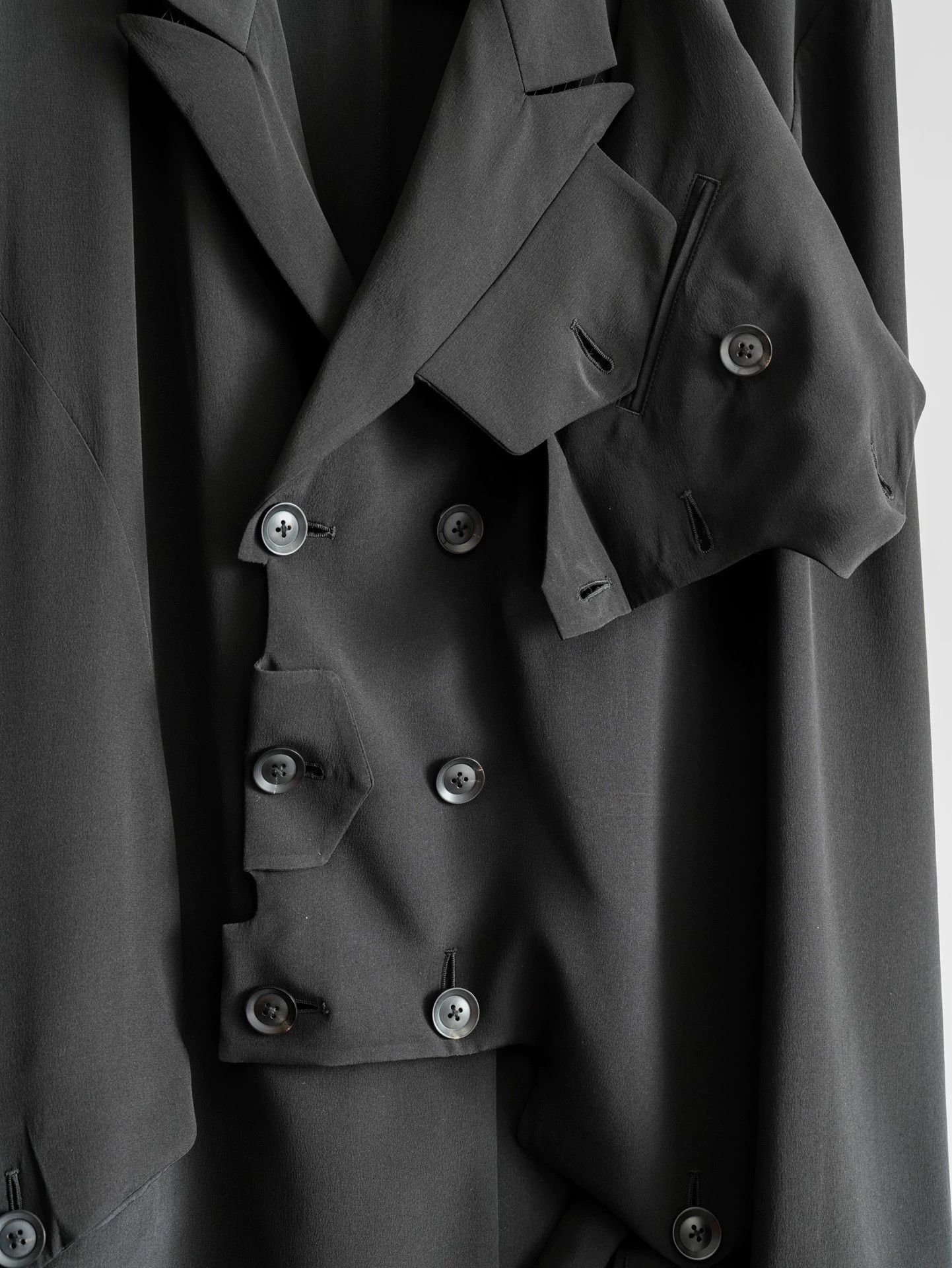 Yohji Yamamoto Yohji Yamamoto 20SS Deconstructed Silk Show Jacket Size 4 Size US XL / EU 56 / 4 - 7 Thumbnail