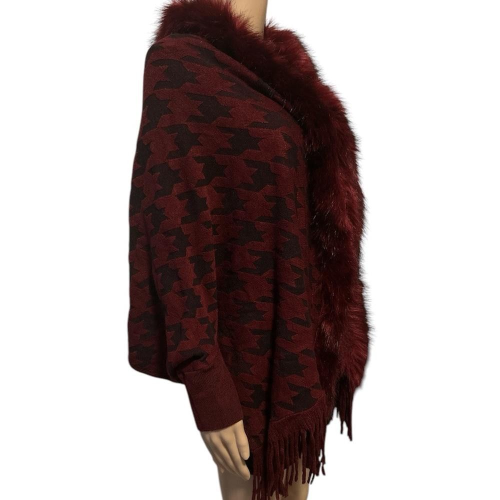 Shein Burgundy Houndstooth Poncho with Faux Fur Trim Size ONE SIZE - 3 Thumbnail
